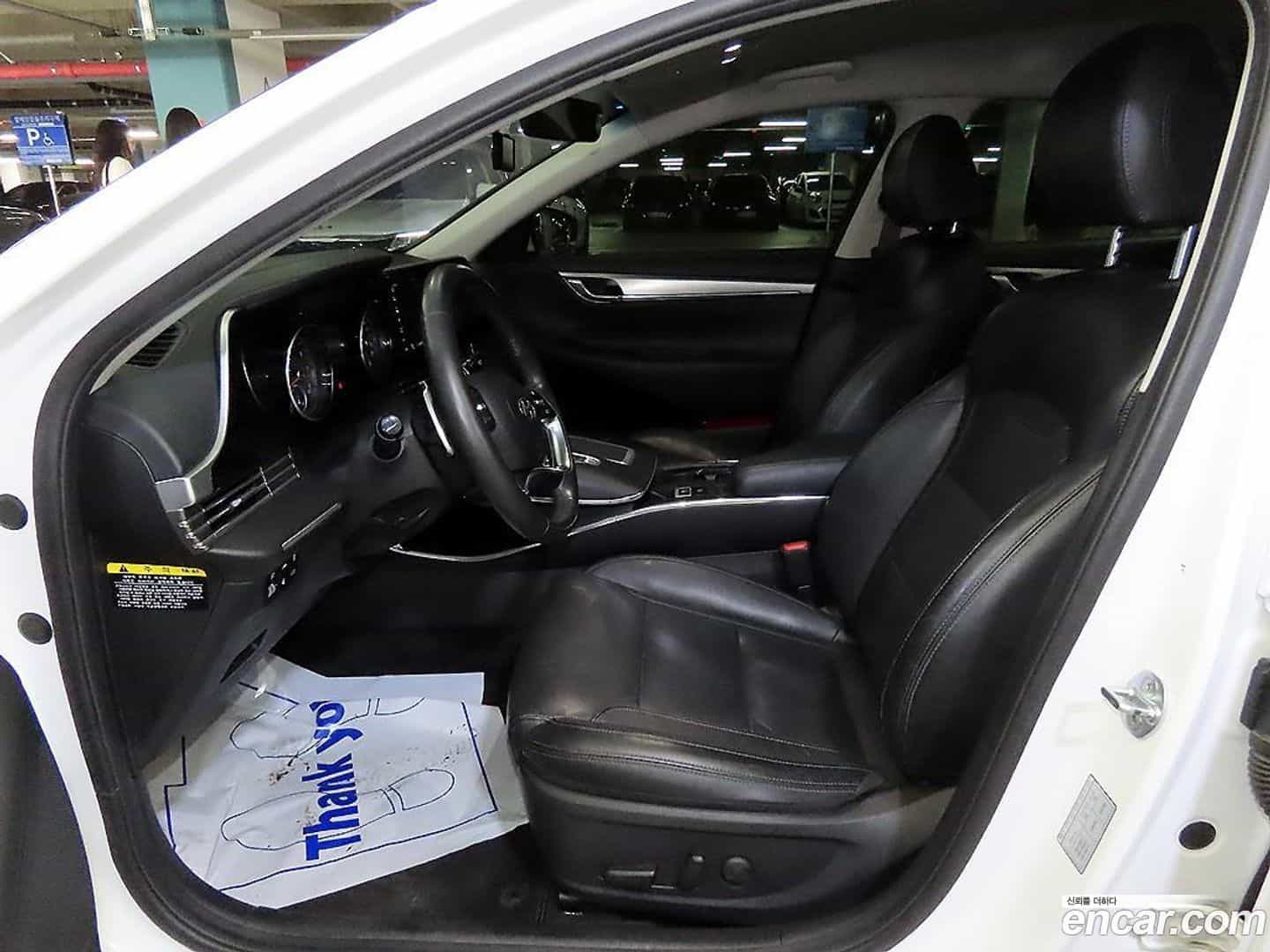Grandeur Hyundai 2020.3-OUTER-006