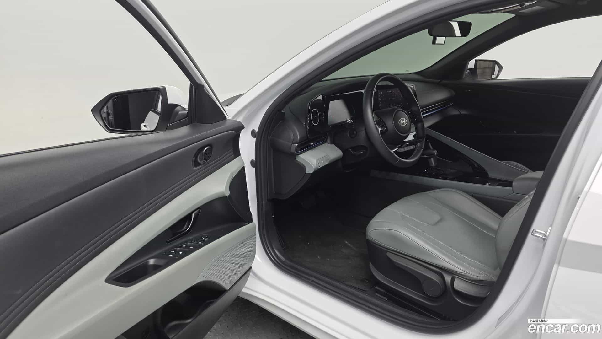 AVANTE Hyundai 2023.8-INNER-010