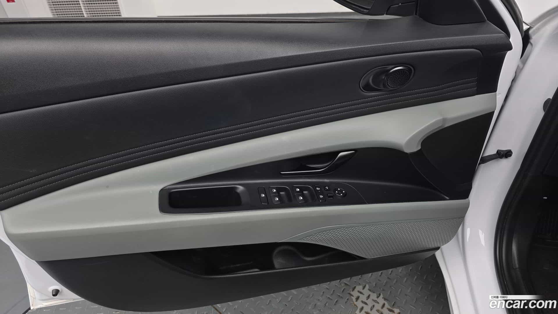 AVANTE Hyundai 2023.8-INNER-035