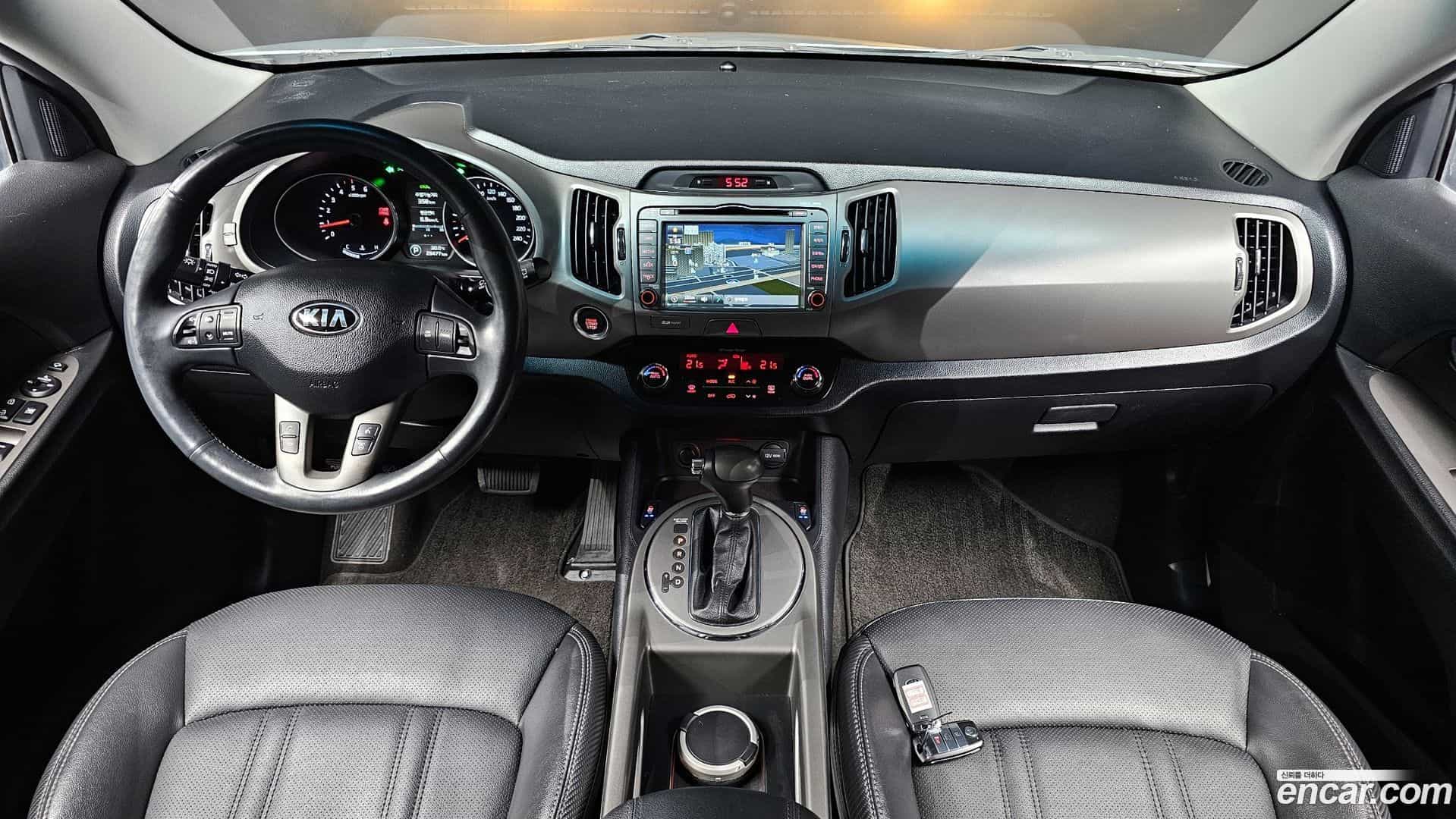 Sportage Kia 2013.7-INNER-007