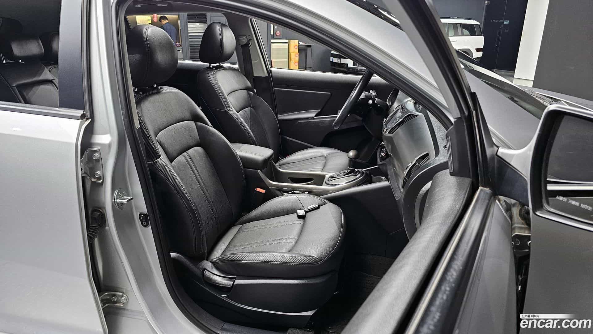 Sportage Kia 2013.7-INNER-036