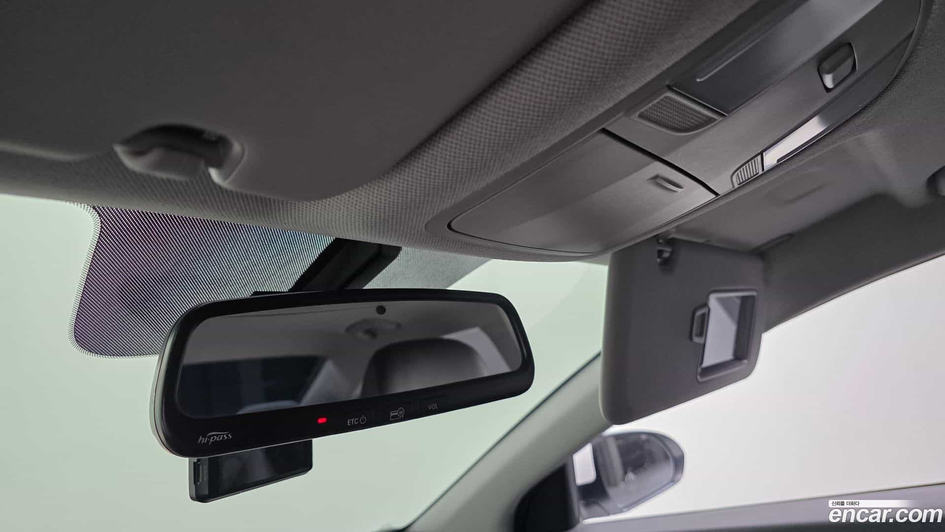 AVANTE Hyundai 2019.6-OPTION-019