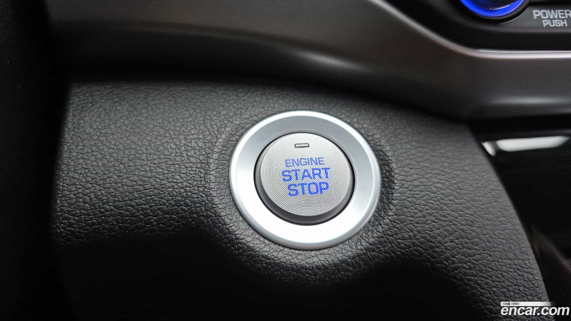 AVANTE Hyundai 2019.6-OPTION-022