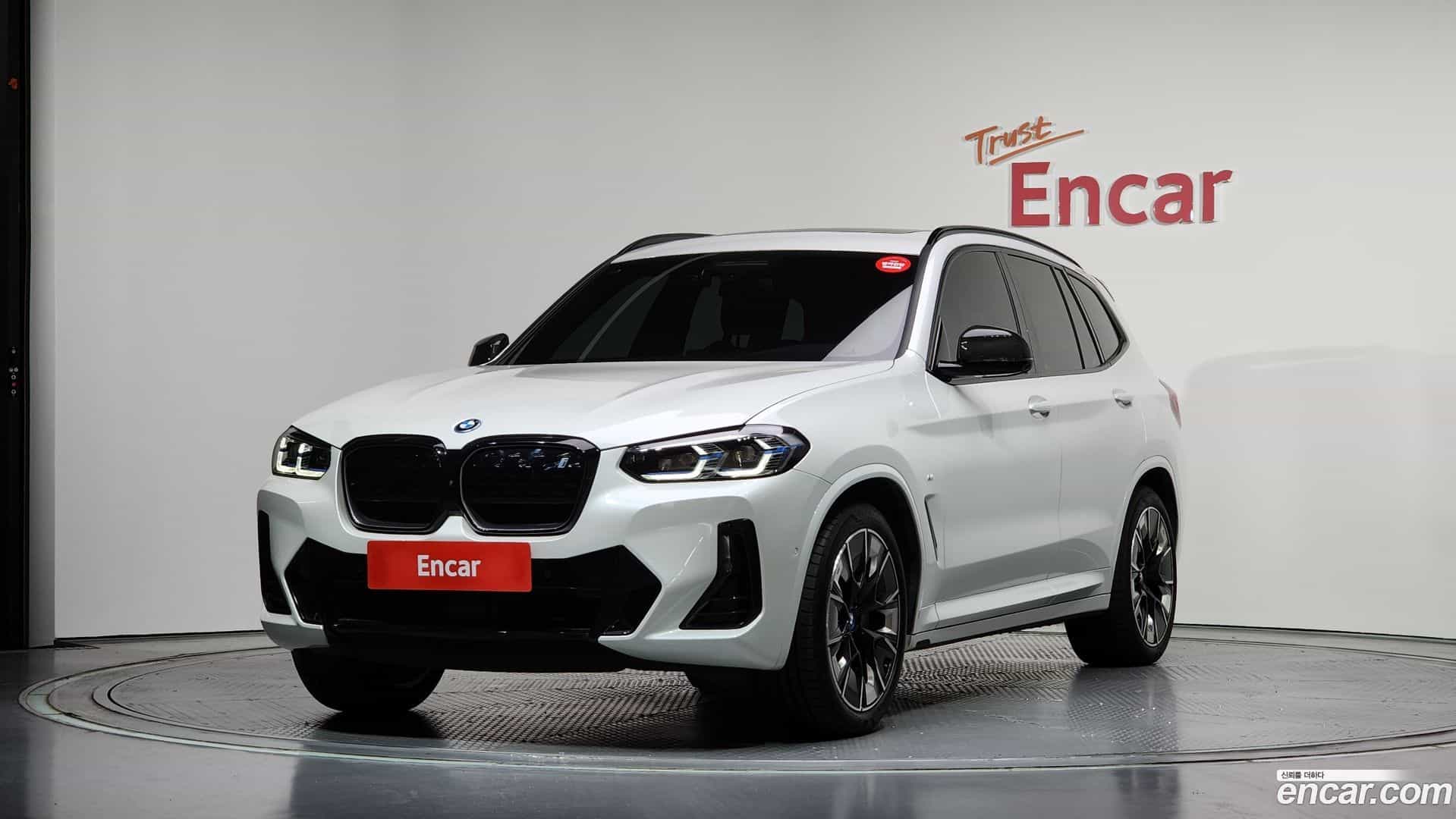 iX3 BMW 2024.6-OUTER-001