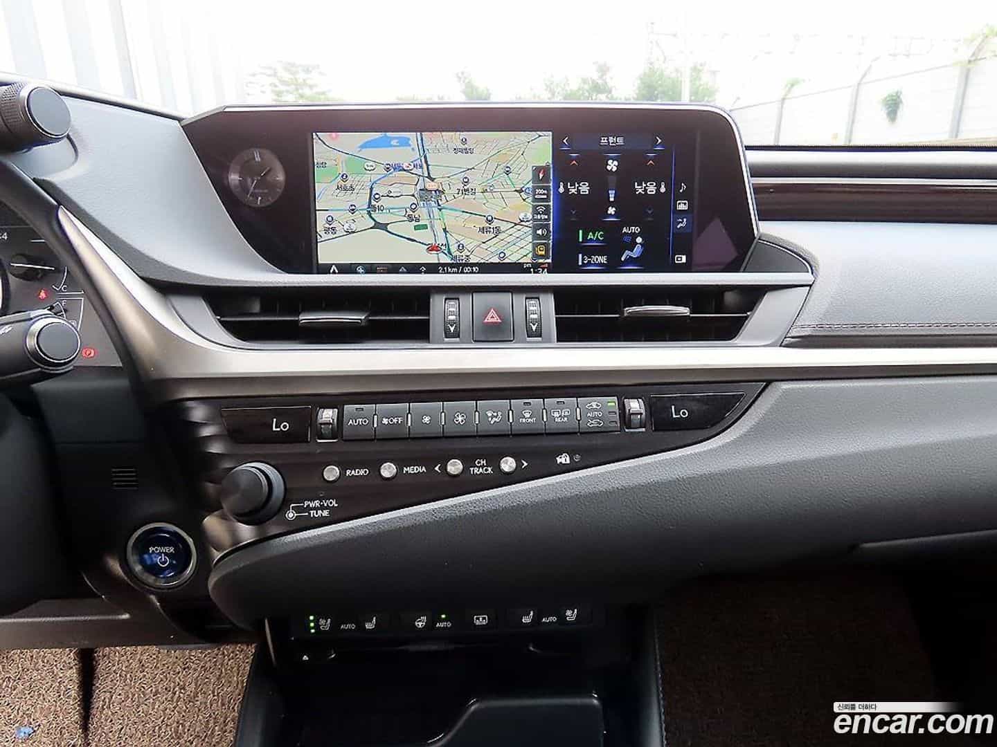ES Lexus 2020.7-OPTION-017
