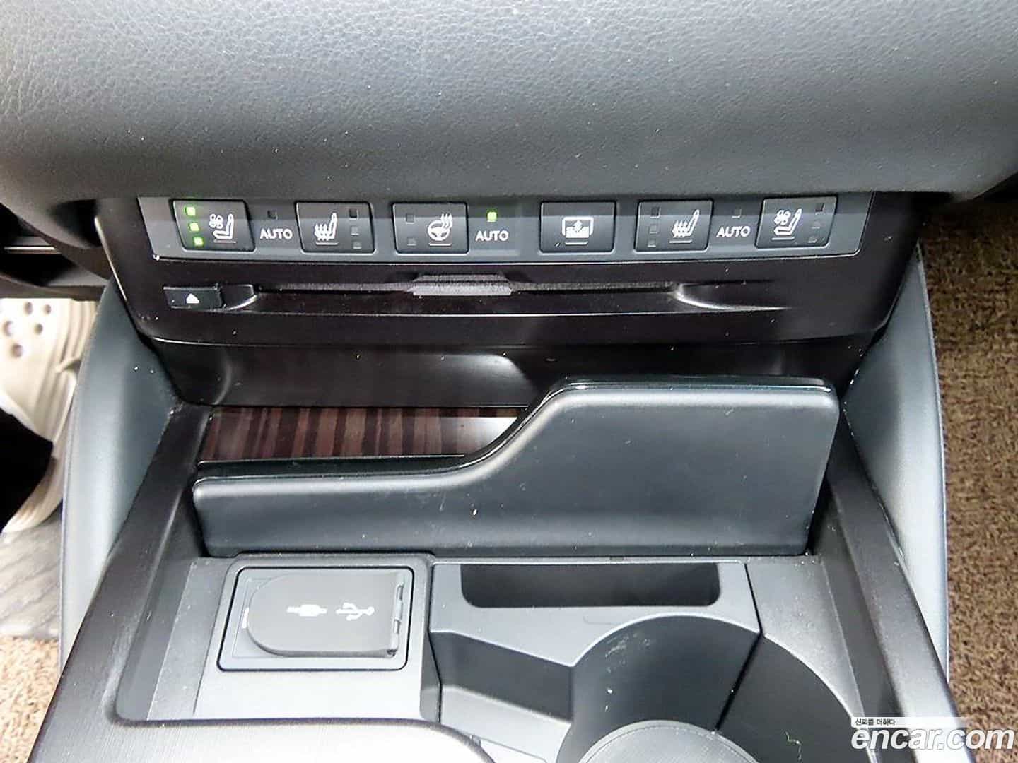 ES Lexus 2020.7-OPTION-019