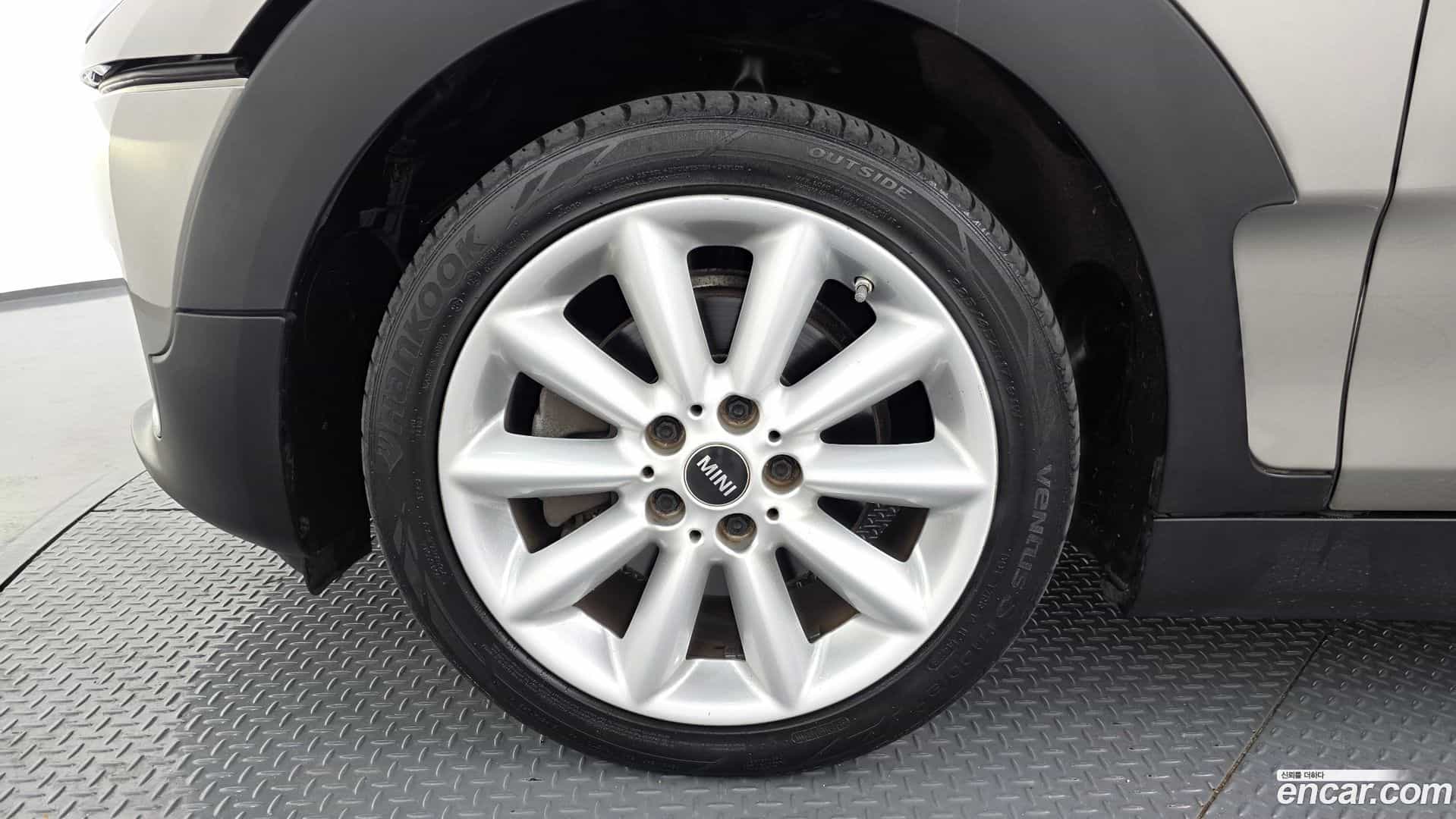 Clubman Mini 2019.2-OUTER-005