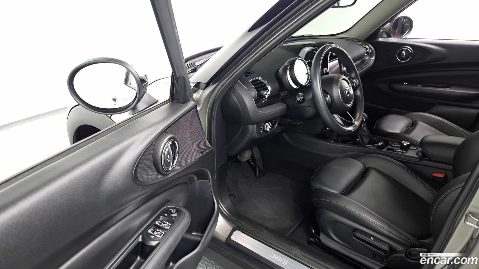 Clubman Mini 2019.2-INNER-010