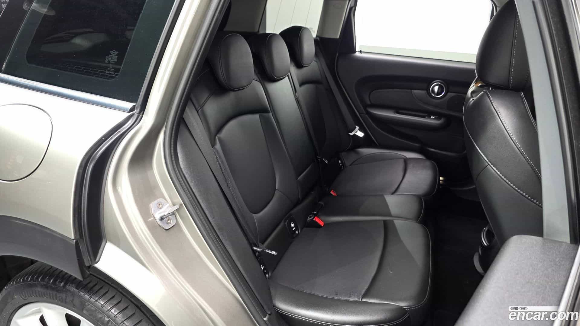 Clubman Mini 2019.2-OPTION-016