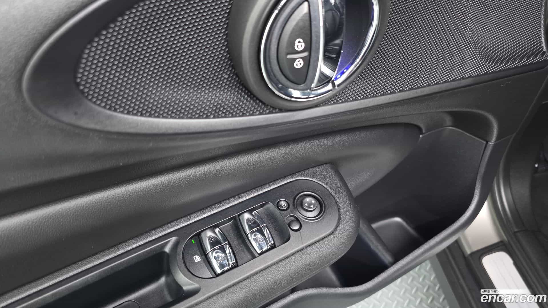Clubman Mini 2019.2-OPTION-041