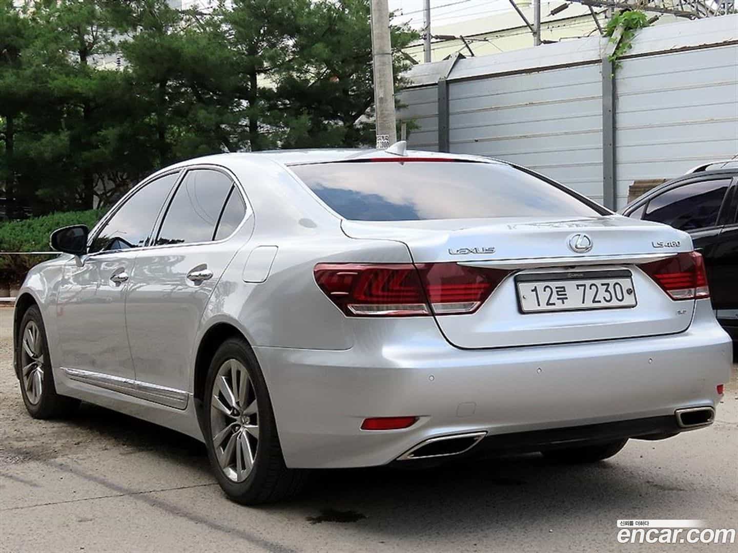 LS Lexus 2014.6-OUTER-003