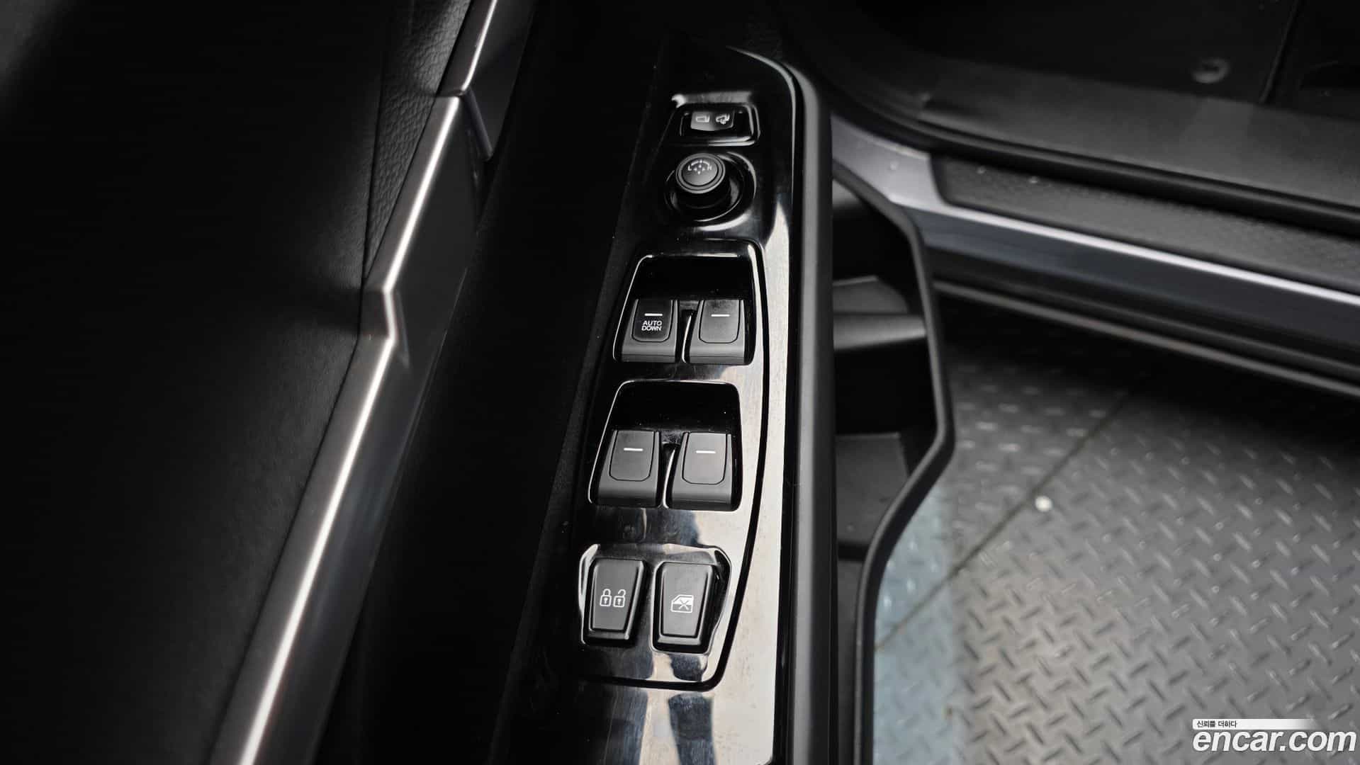 Torres KG Mobility 2025.5-OPTION-018