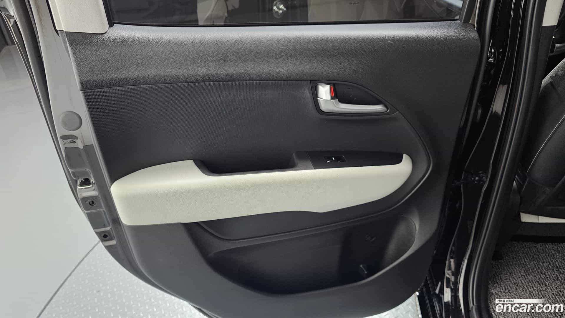 RAY Kia 2023.11-INNER-035