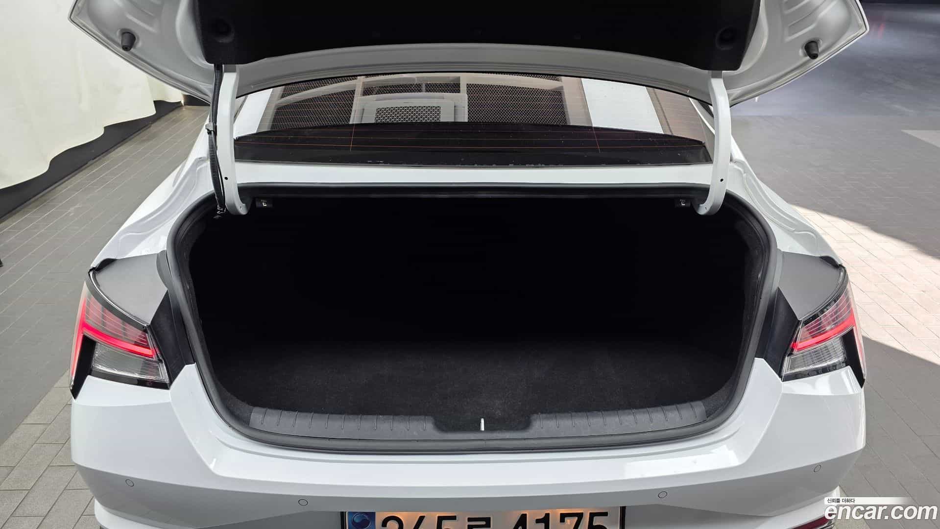 AVANTE Hyundai 2020.9-OPTION-024
