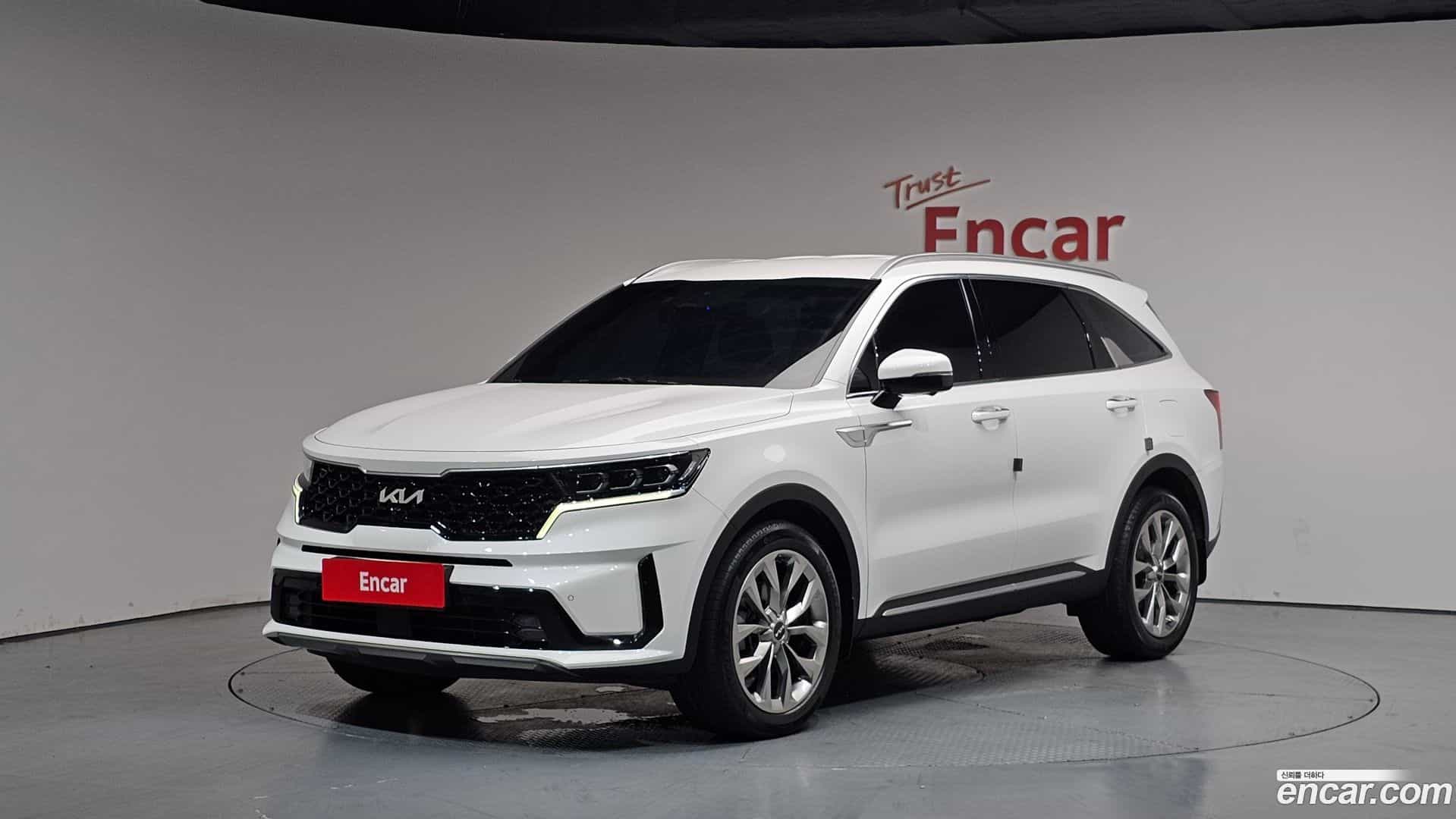 Sorento Kia 2022.4-OUTER-001