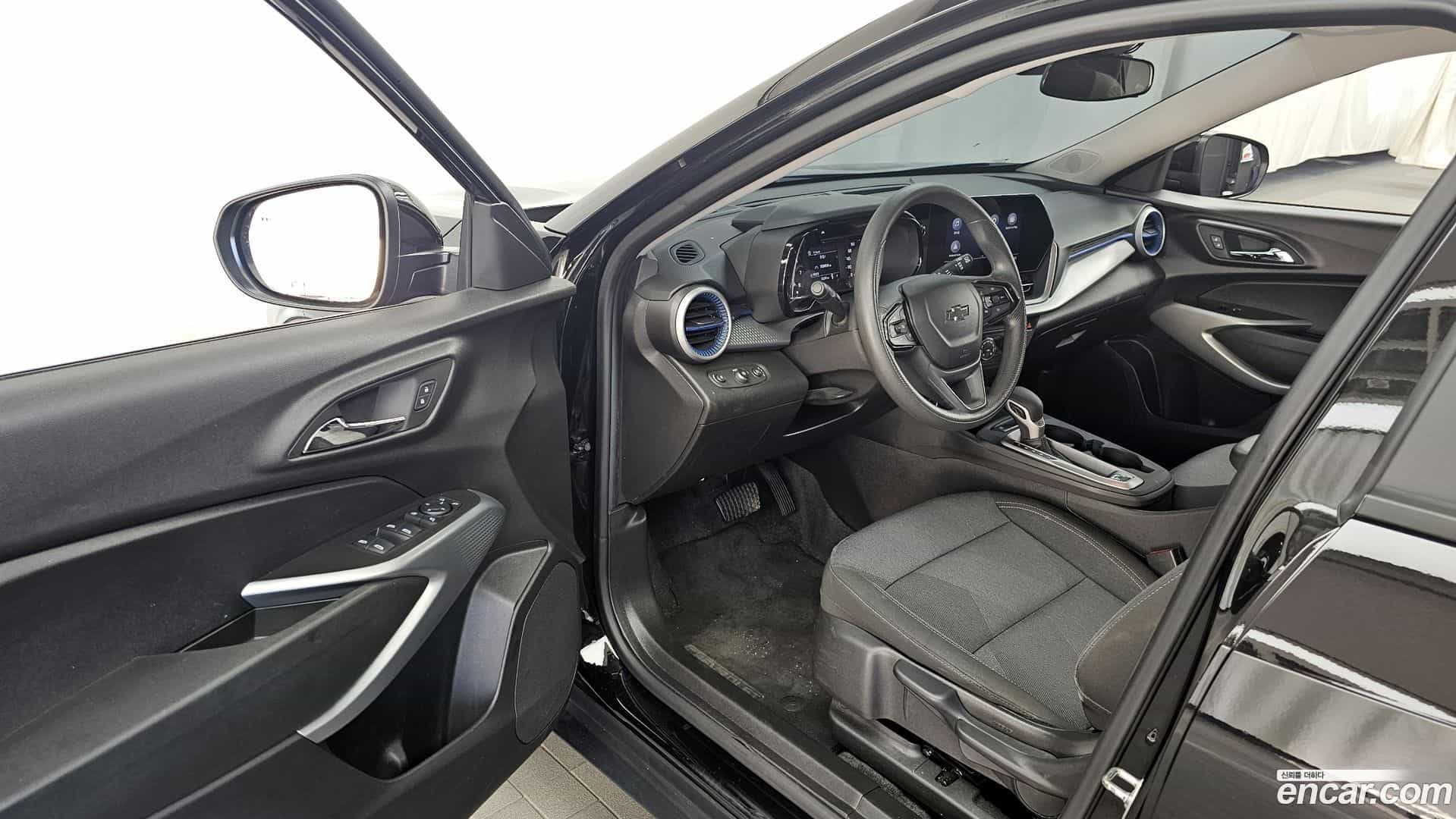 Trax Chevrolet 2024.1-INNER-010