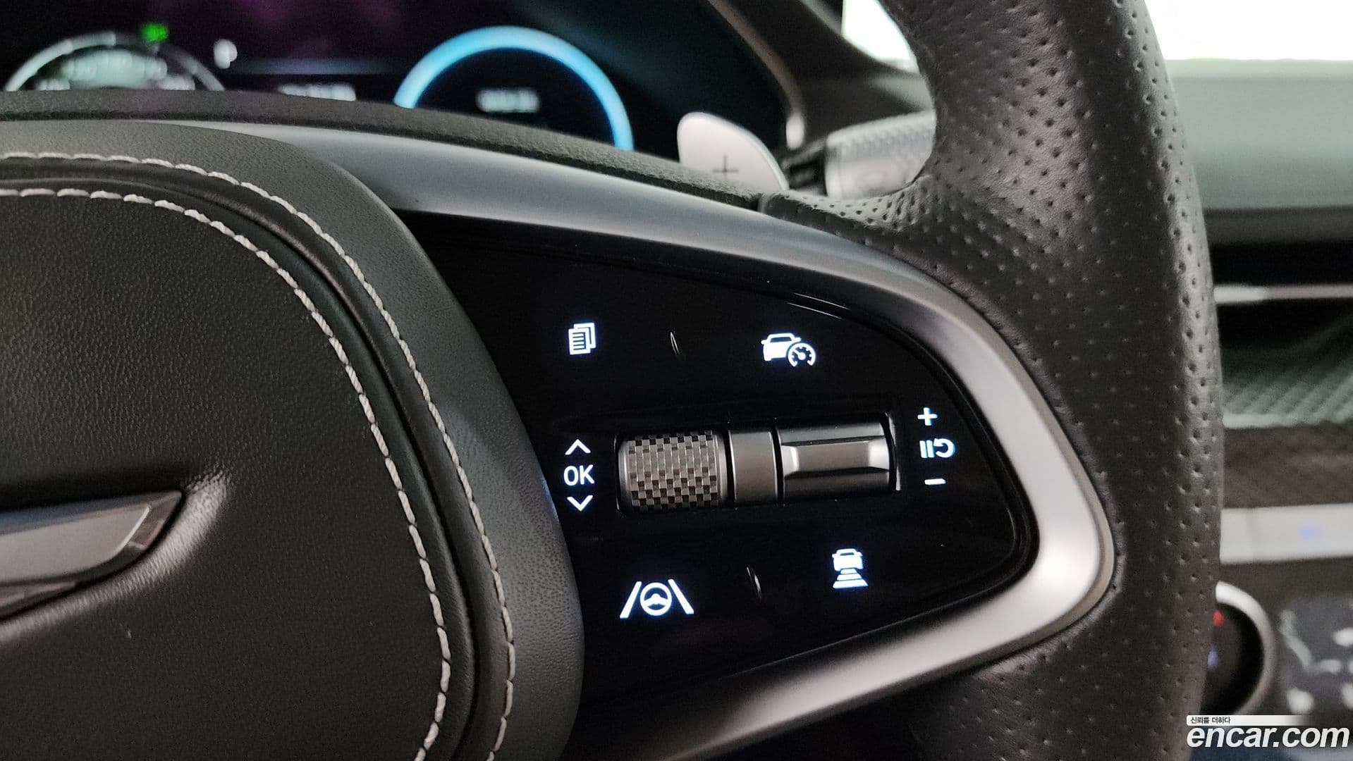 Main__Slider__Photo:G80 Genesis 2022.1-16