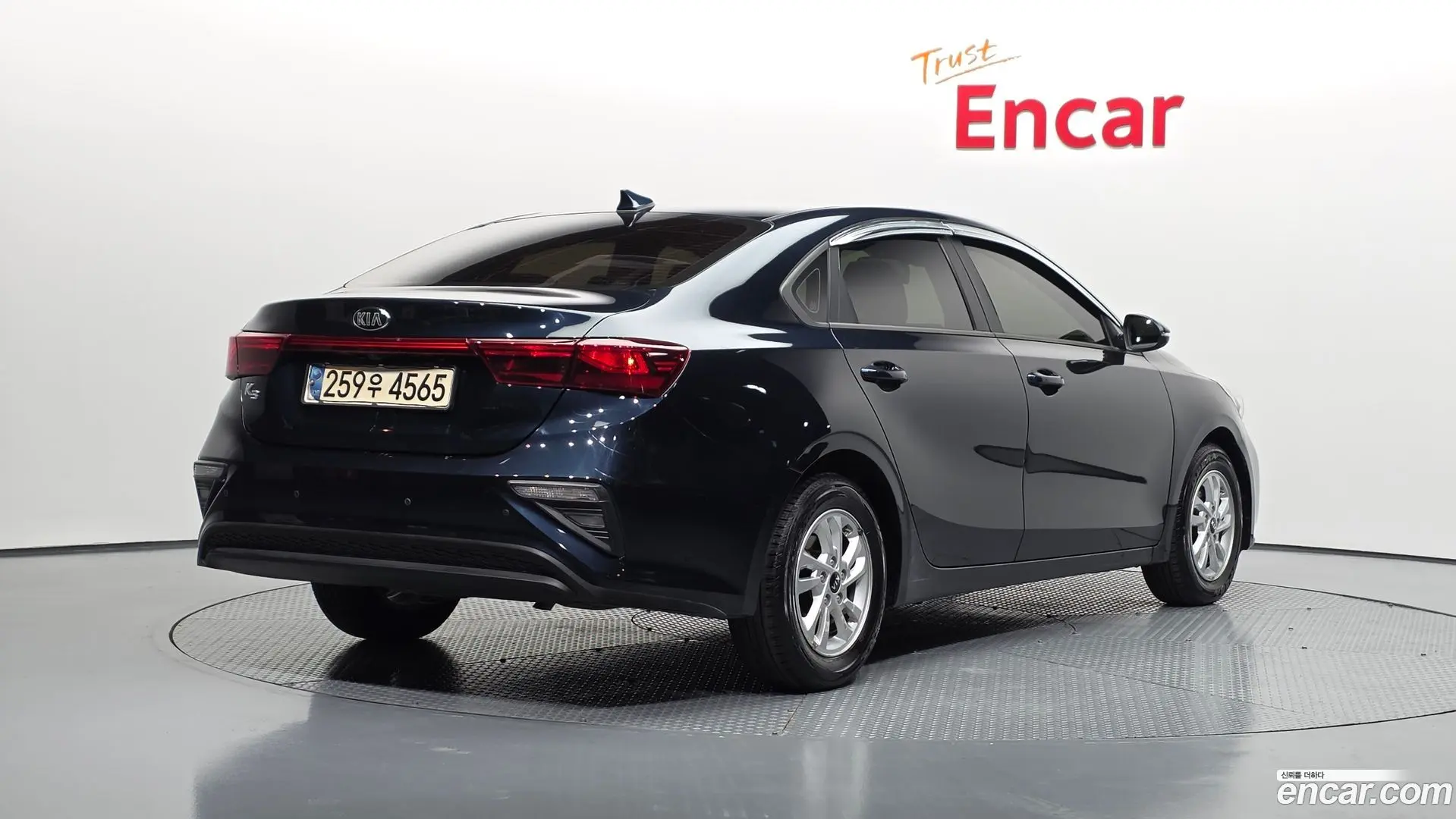 Main__Slider__Photo:K3 Kia 2021.2-1