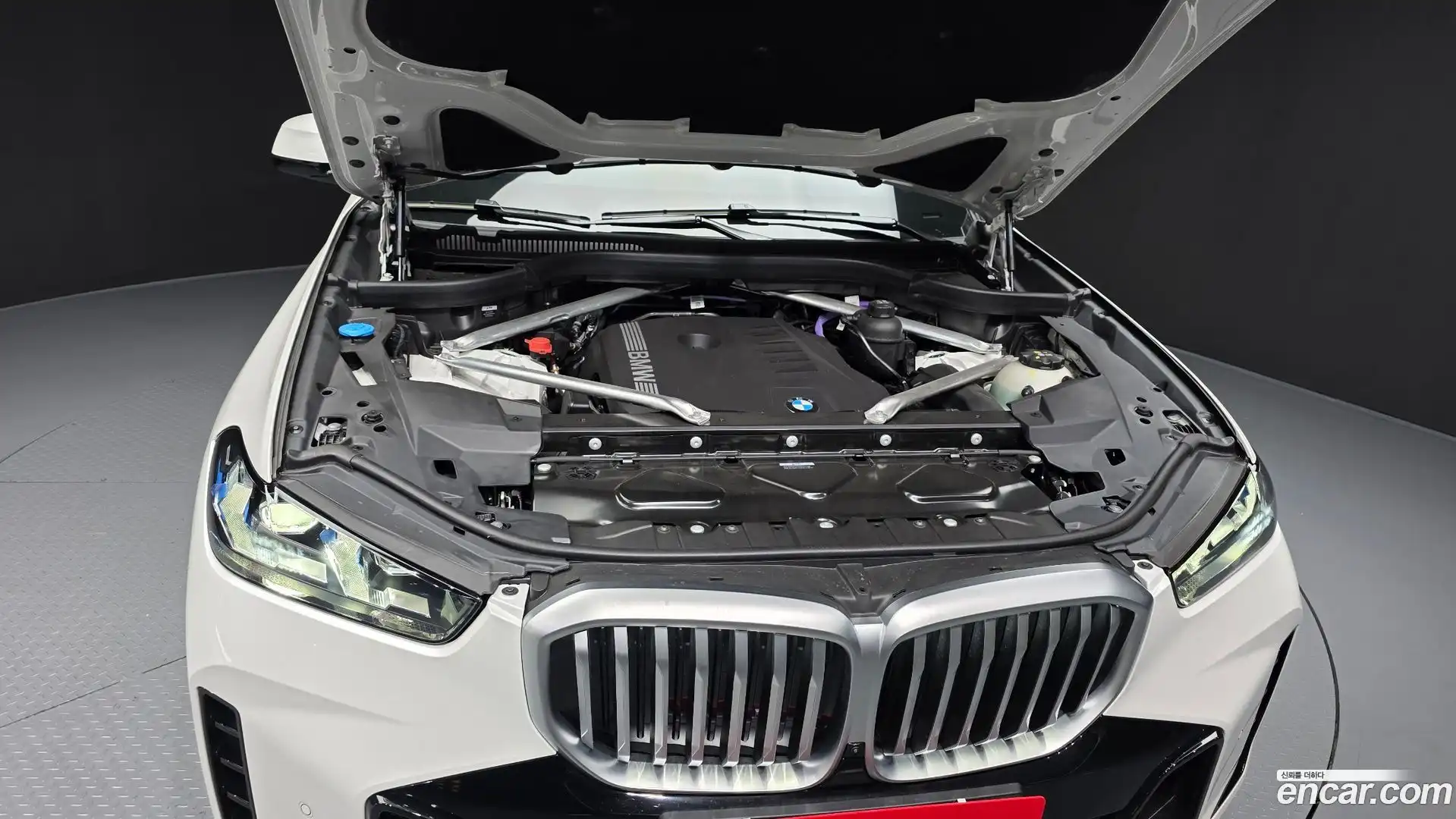 X5 BMW 2026.1-OUTER-006