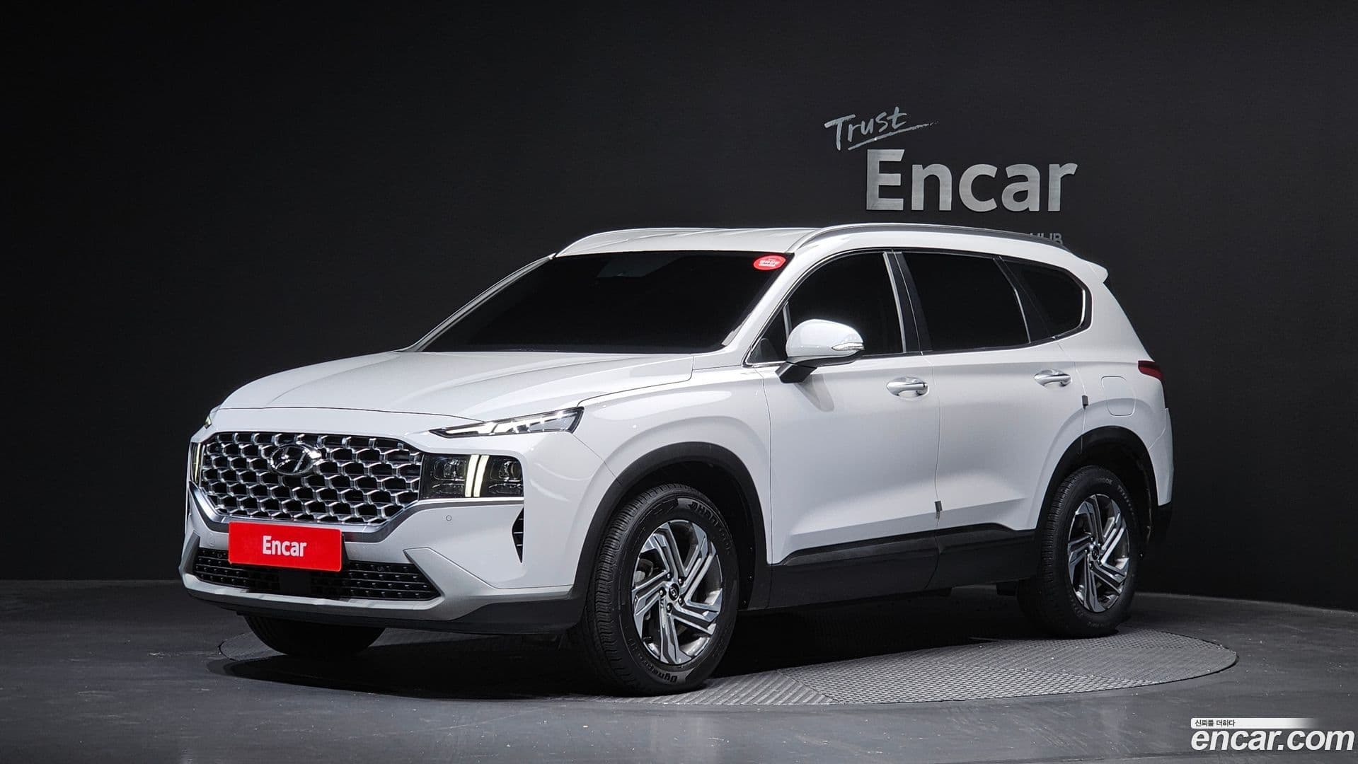 Main__Slider__Photo:Santafe Hyundai 2021.6-0