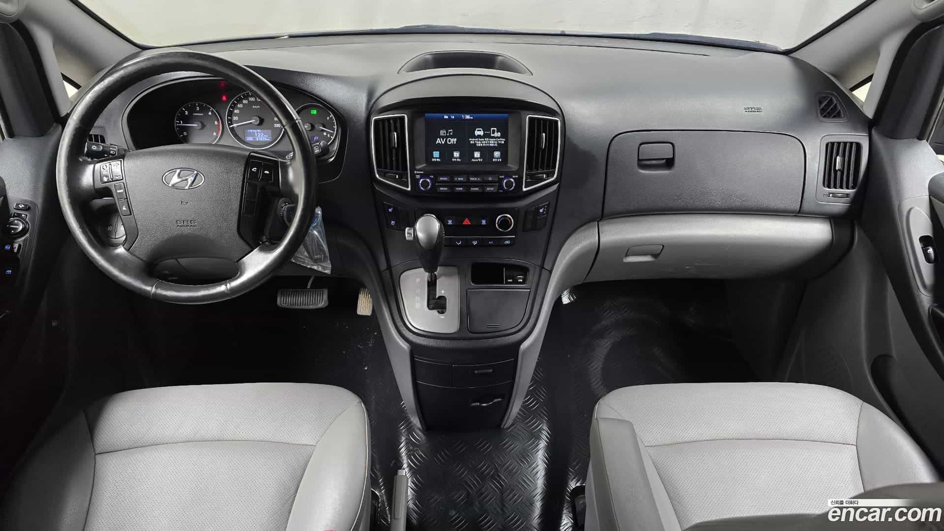 Starex Hyundai 2020.10-INNER-007