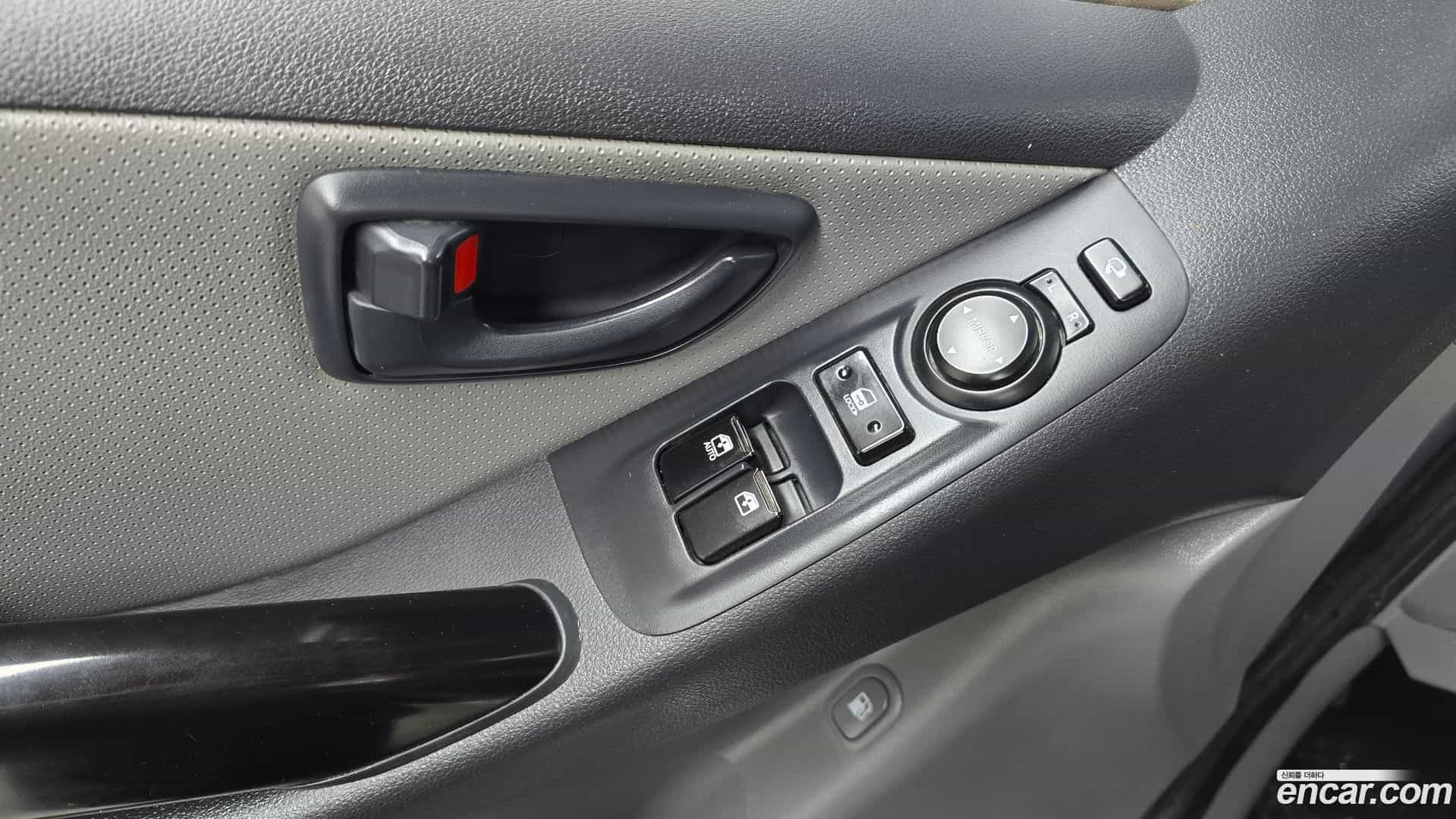Starex Hyundai 2020.10-OPTION-021