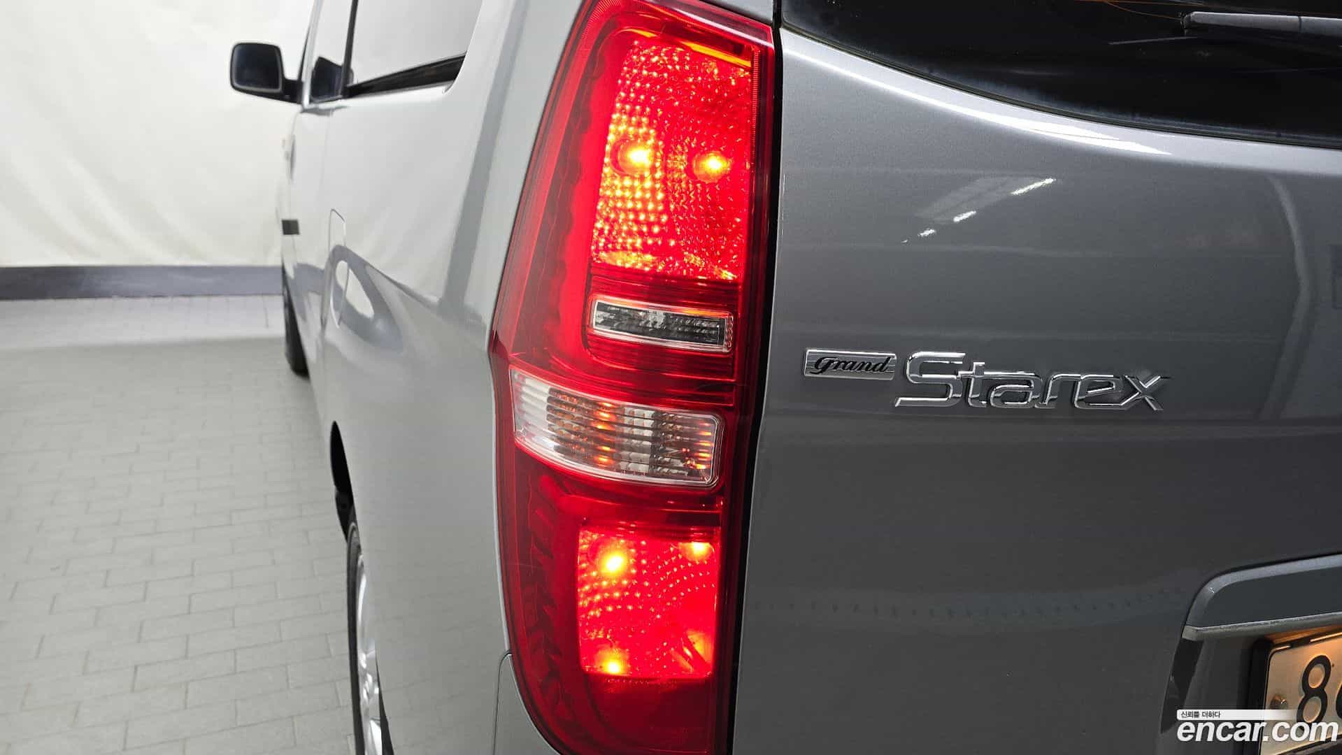 Starex Hyundai 2020.10-OUTER-033