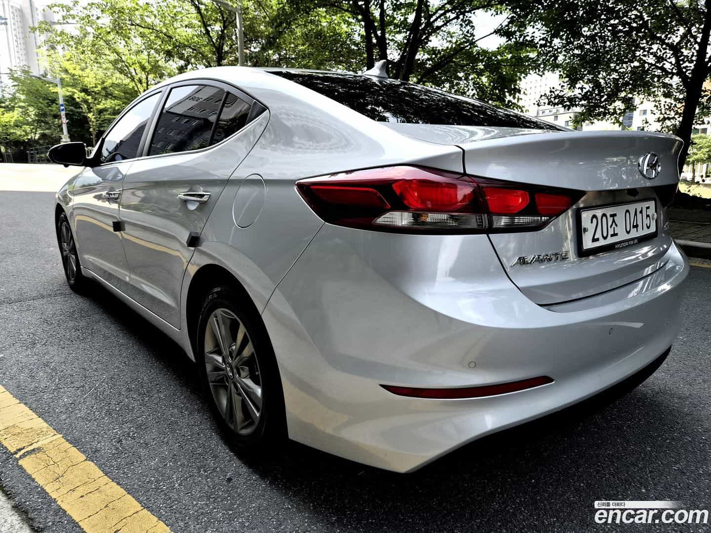 AVANTE Hyundai 2016.2-OUTER-006