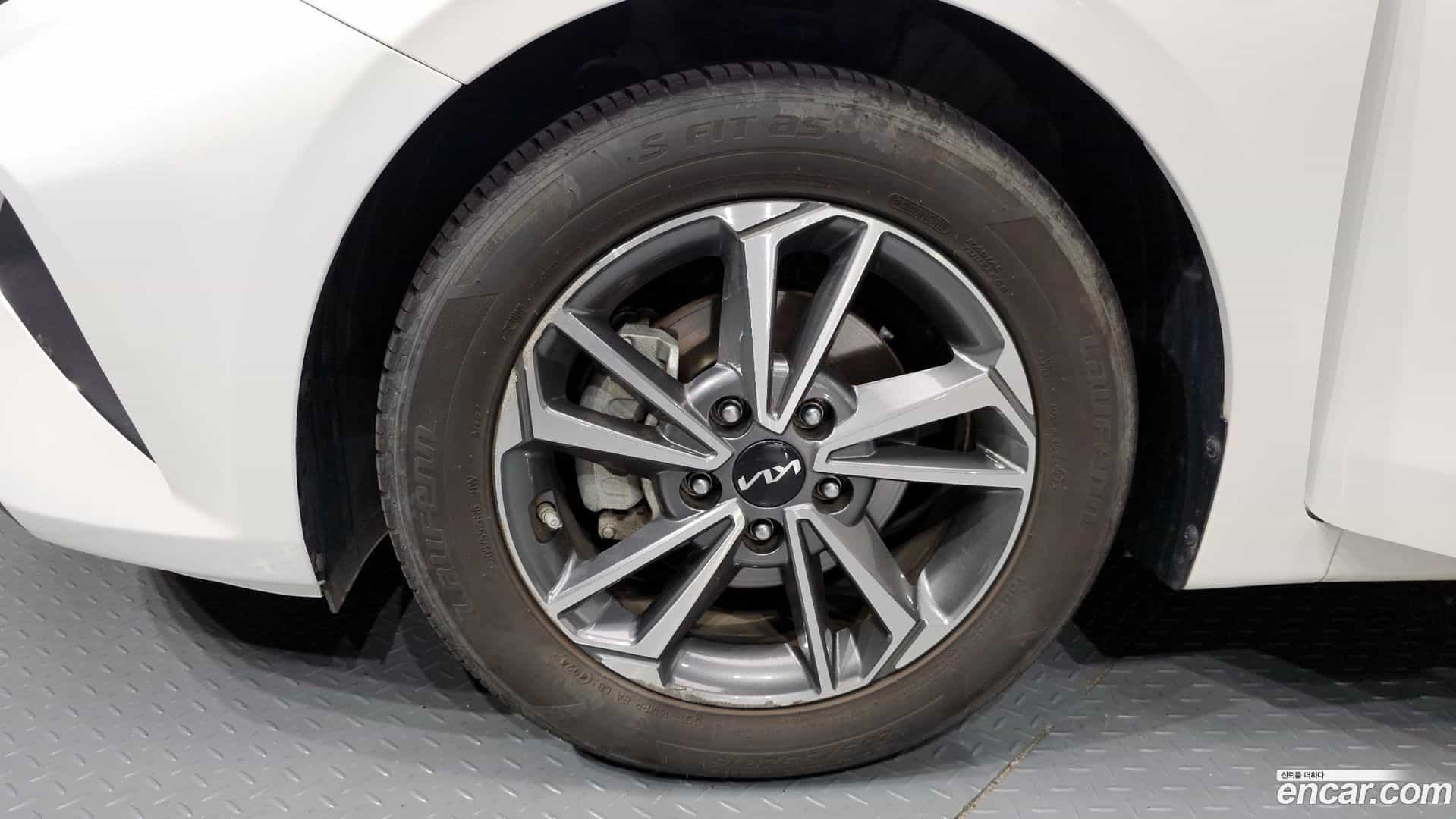 K3 Kia 2021.6-OUTER-005