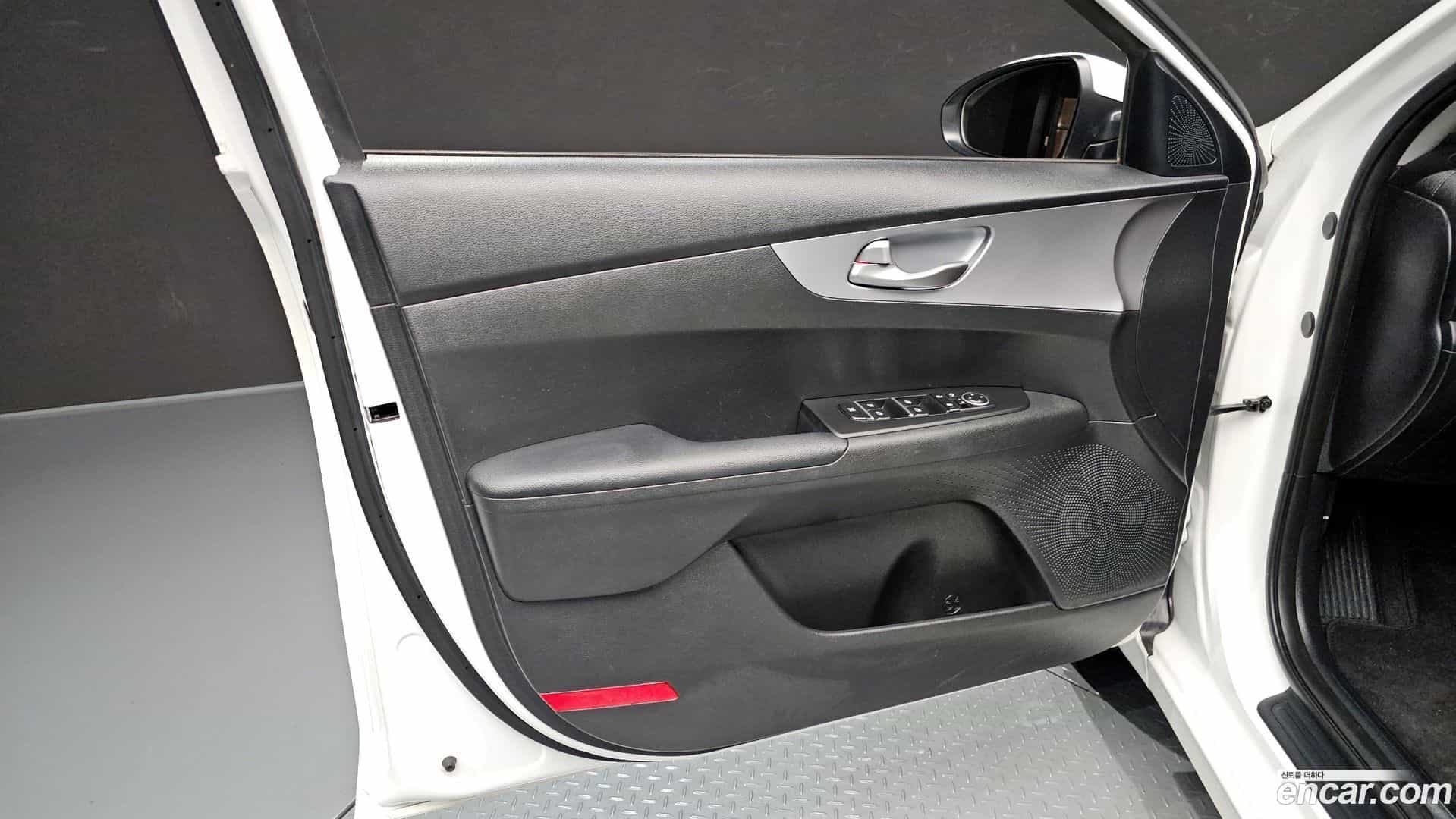 K3 Kia 2021.6-INNER-034