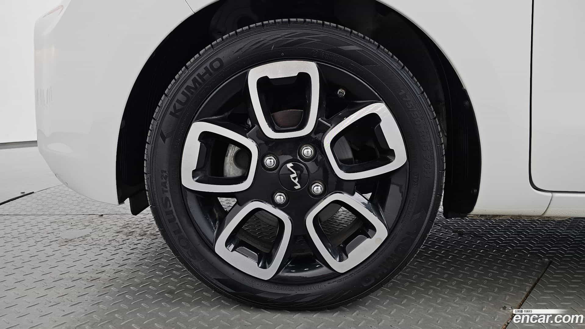 RAY Kia 2021.6-OUTER-005