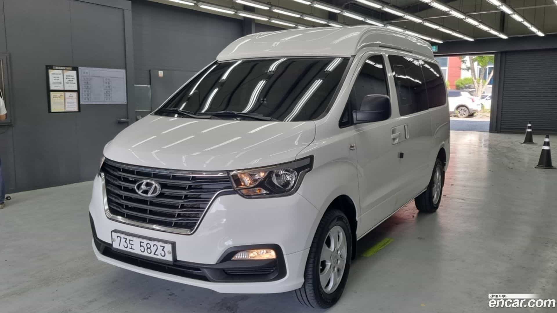 Starex Hyundai 2020.3-OUTER-001