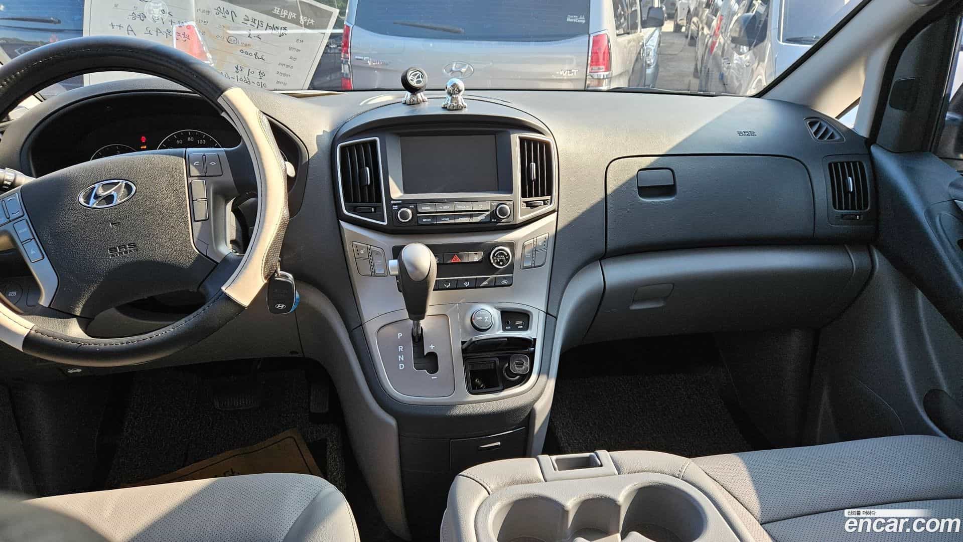 Starex Hyundai 2020.3-INNER-007