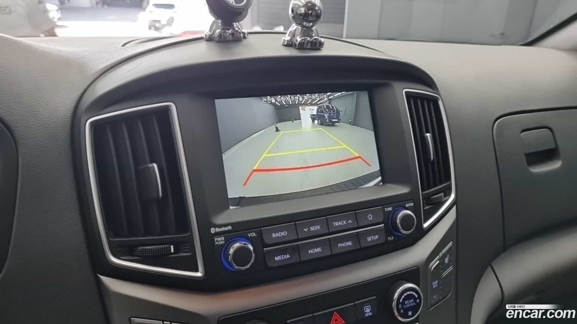 Starex Hyundai 2020.3-OPTION-016