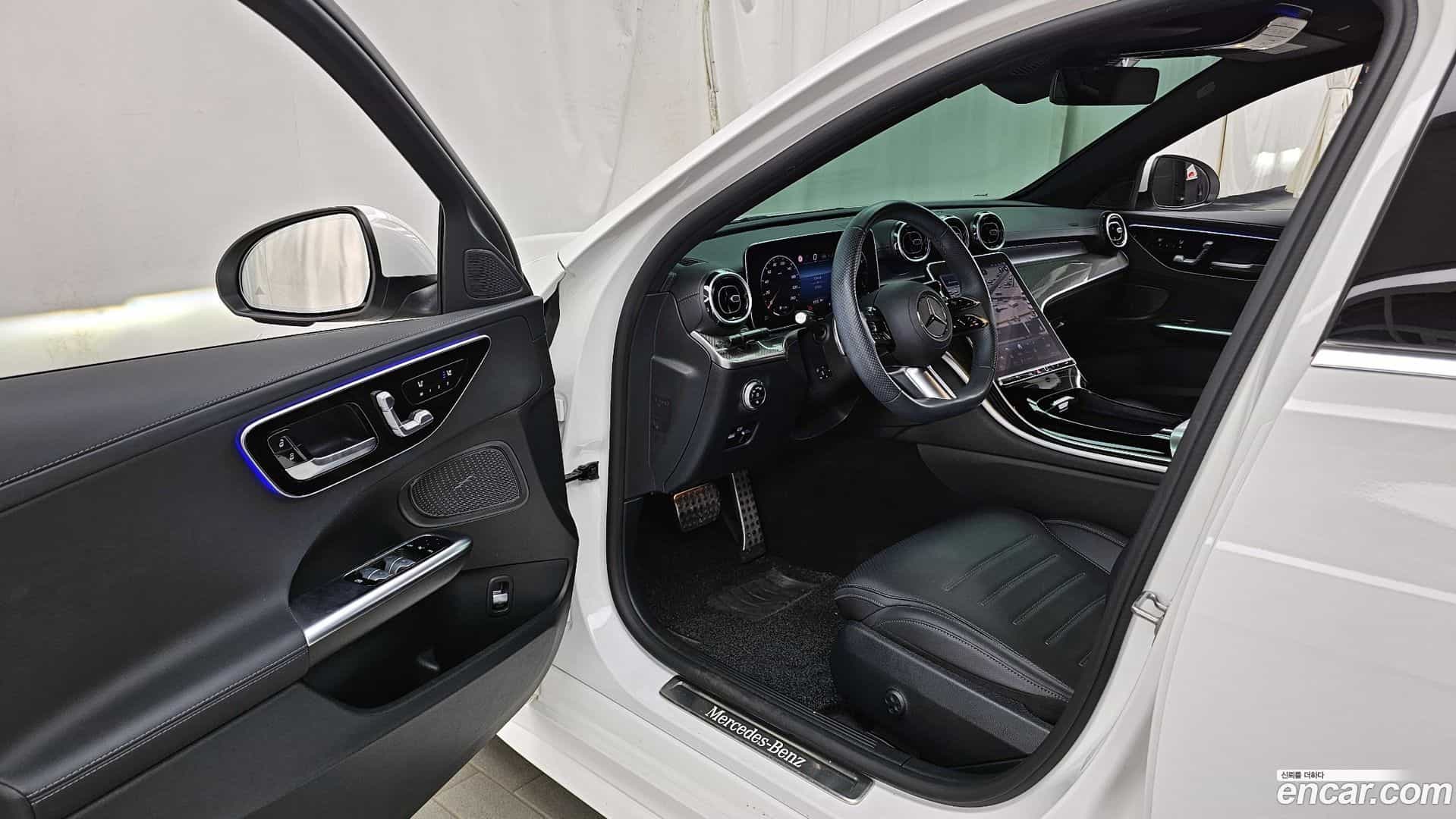 C-Class Mercedes-Benz 2024.5-INNER-010