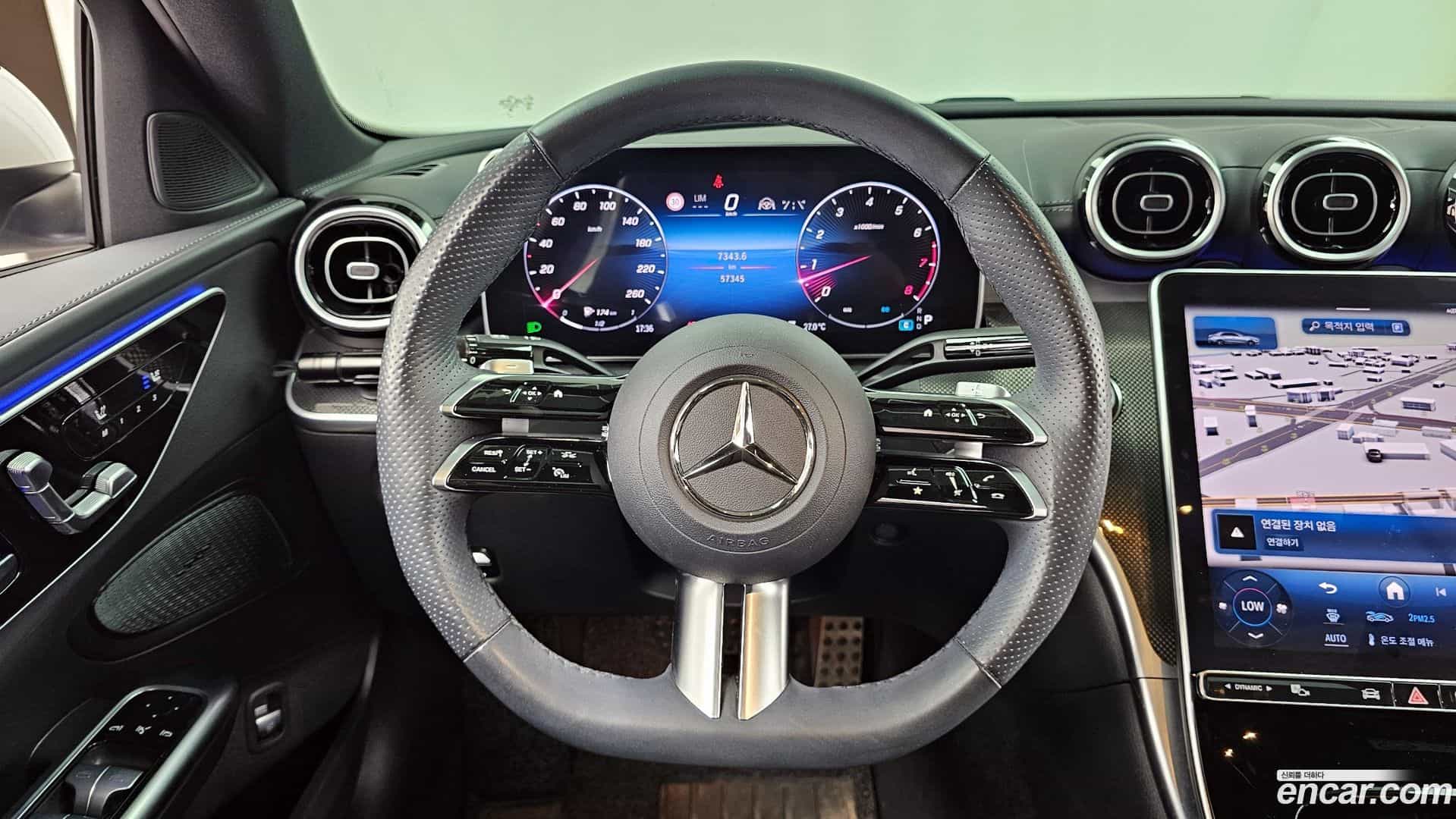 C-Class Mercedes-Benz 2024.5-OPTION-017