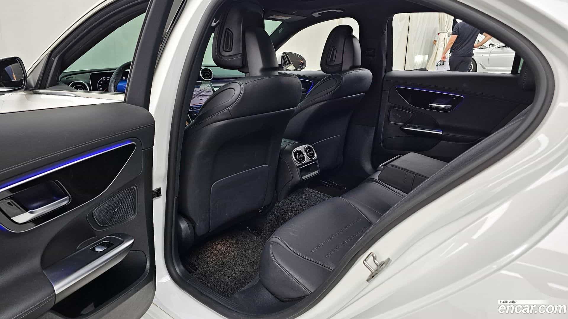 C-Class Mercedes-Benz 2024.5-INNER-036