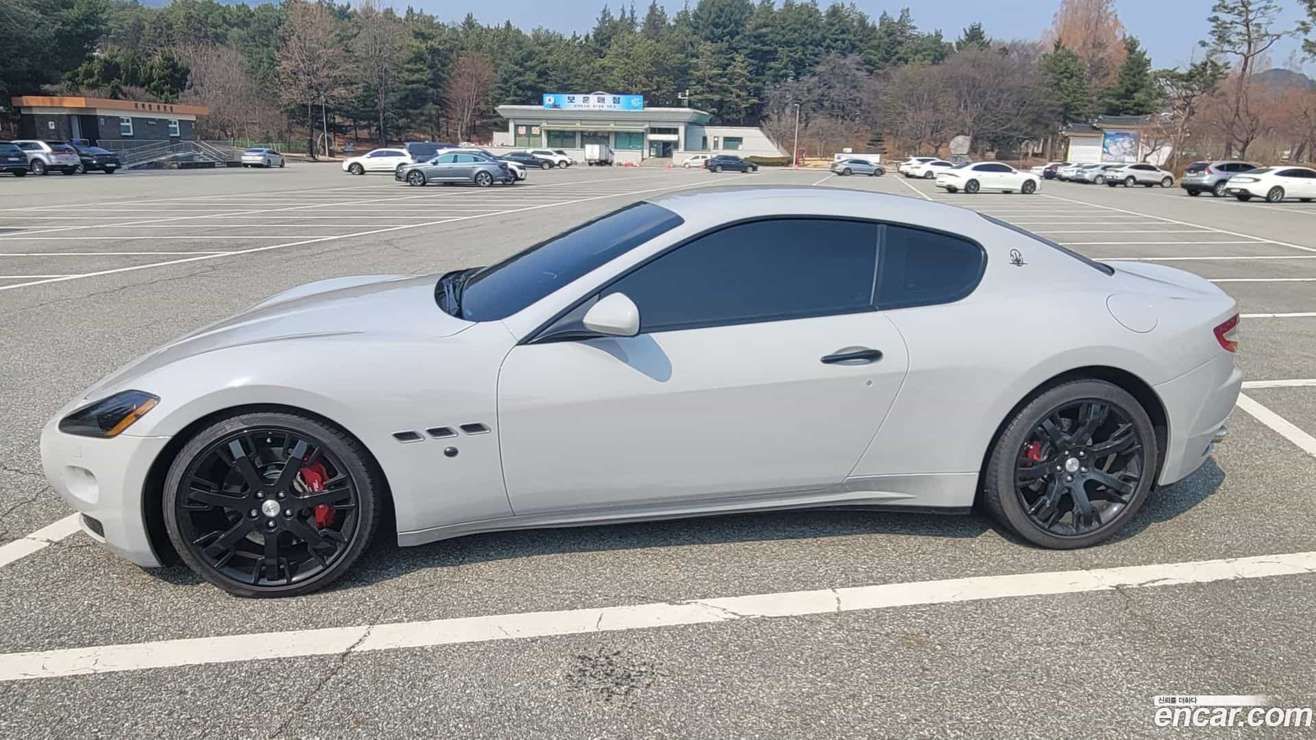 GranTurismo Maserati 2010.11-OUTER-004