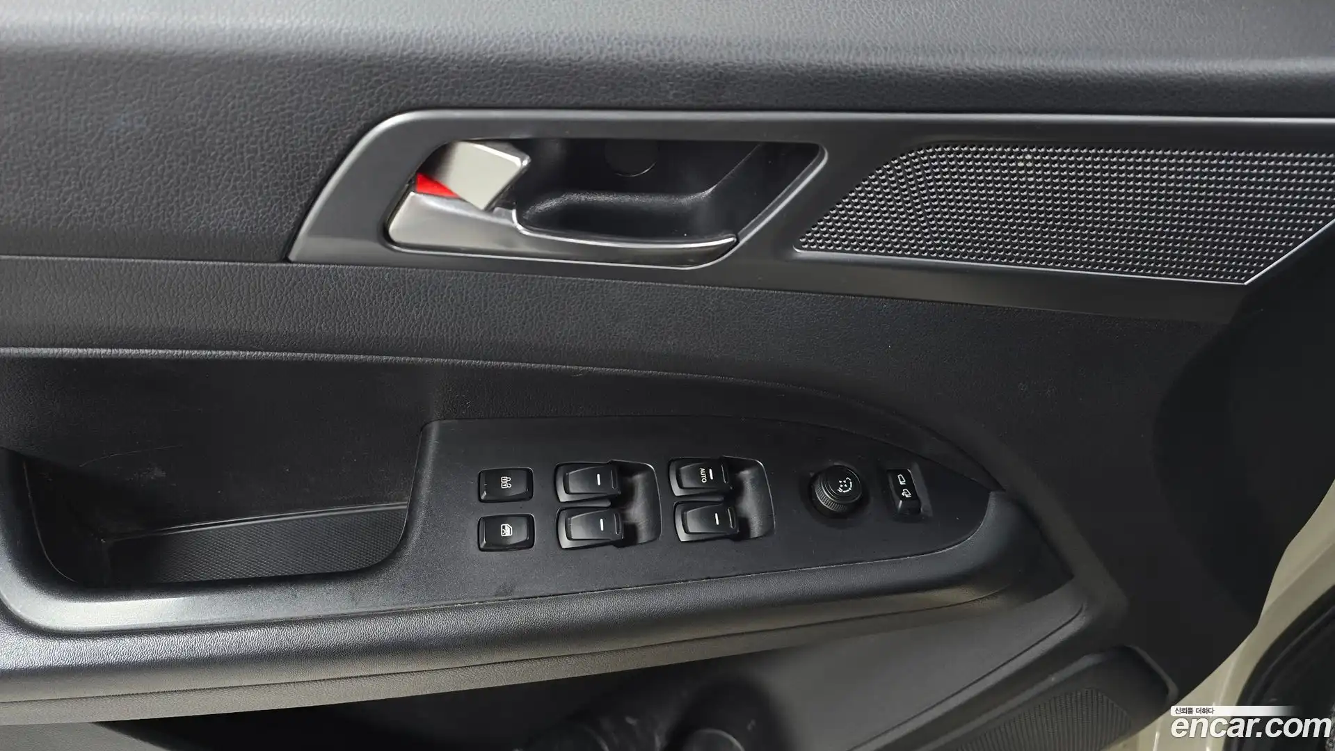 Rexton KG Mobility 2024.2-OPTION-020