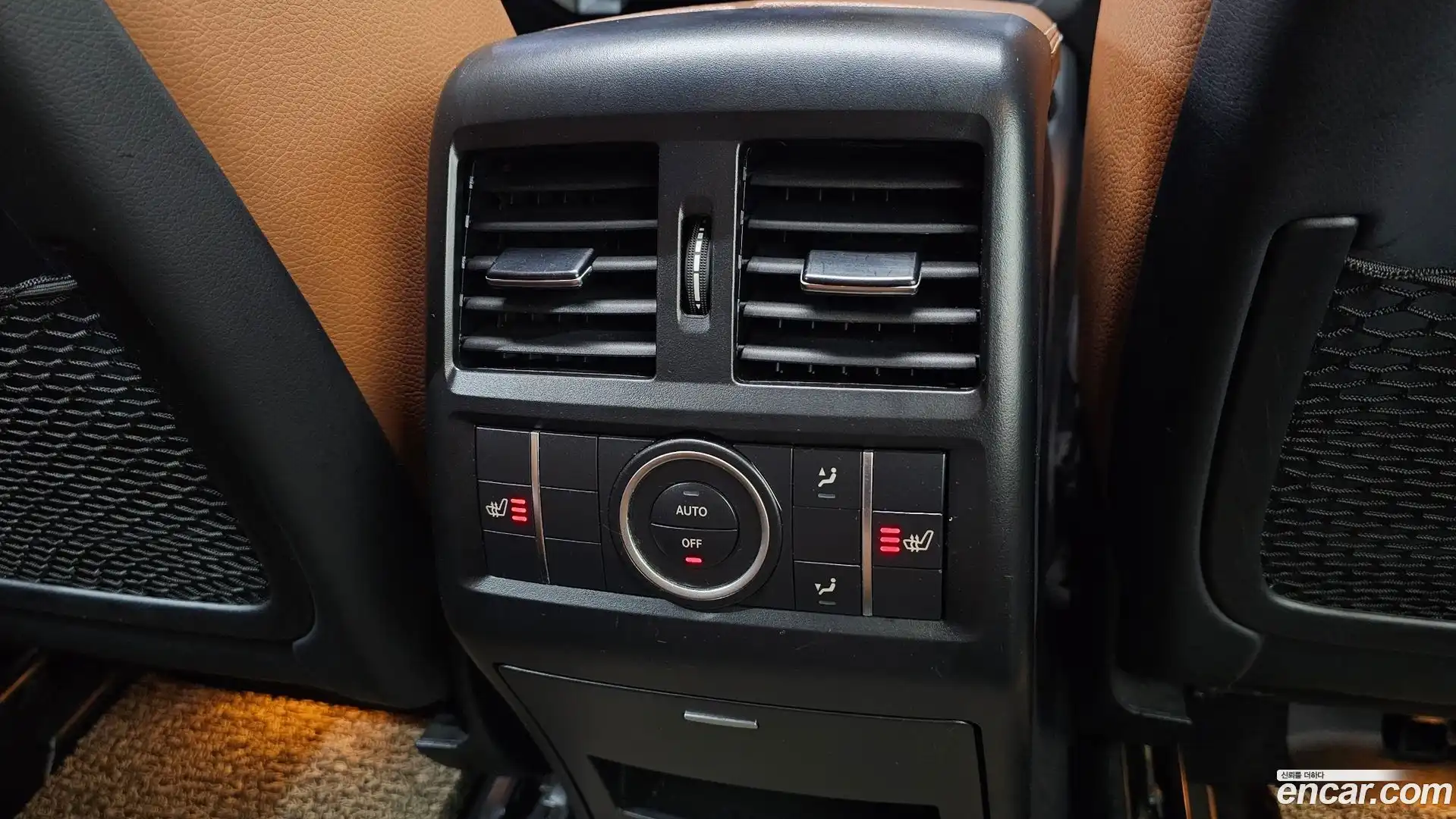 GLE-Class Mercedes-Benz 2017.1-OPTION-022