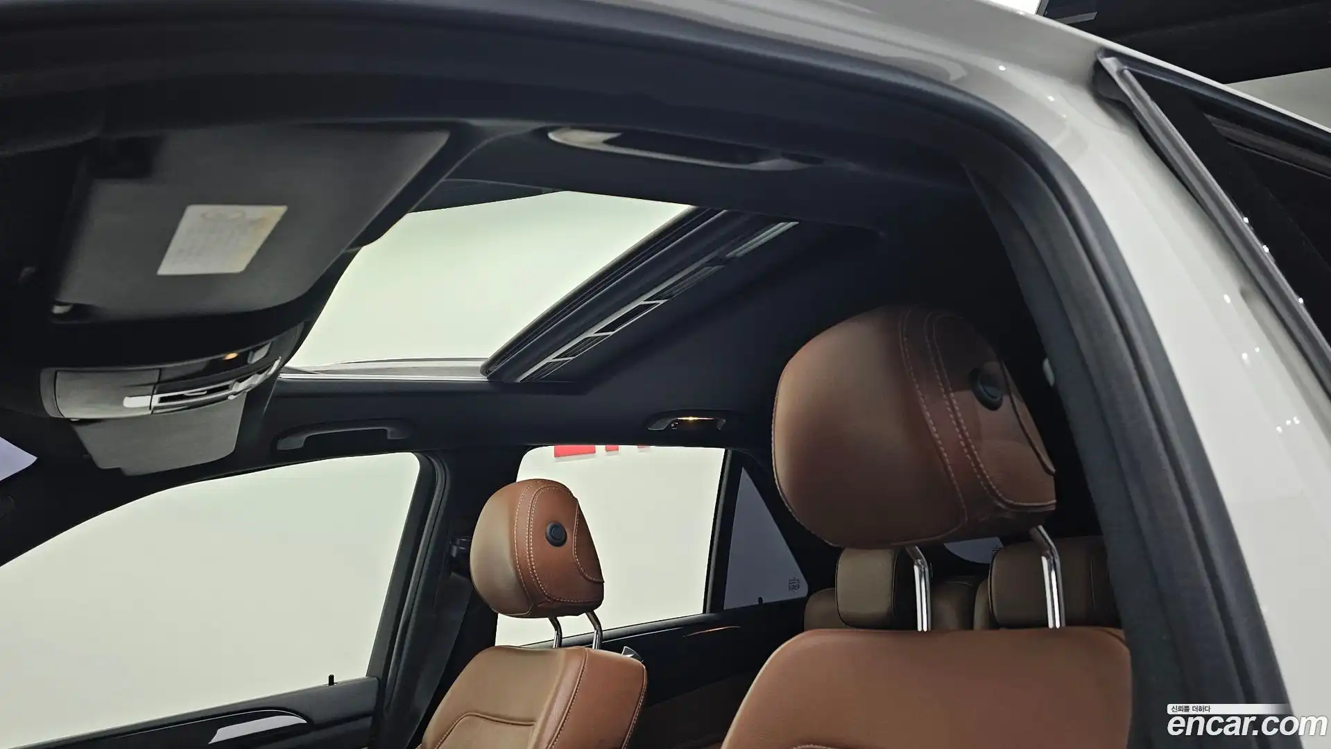 GLE-Class Mercedes-Benz 2017.1-OPTION-023