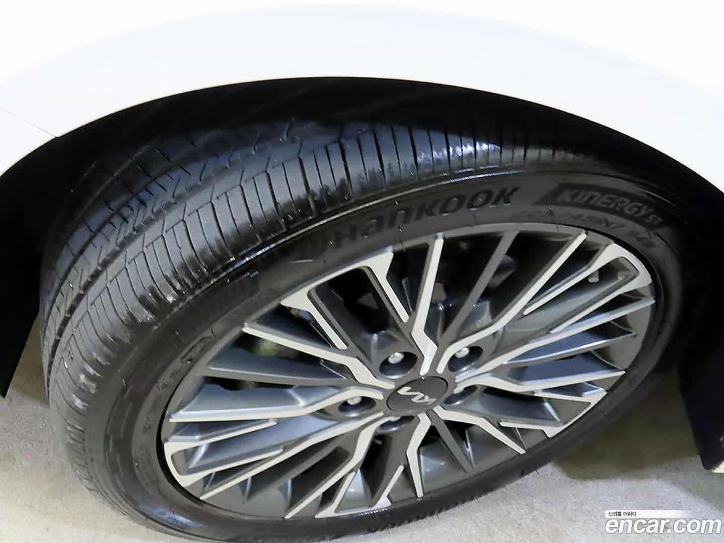 K3 Kia 2023.8-OPTION-024