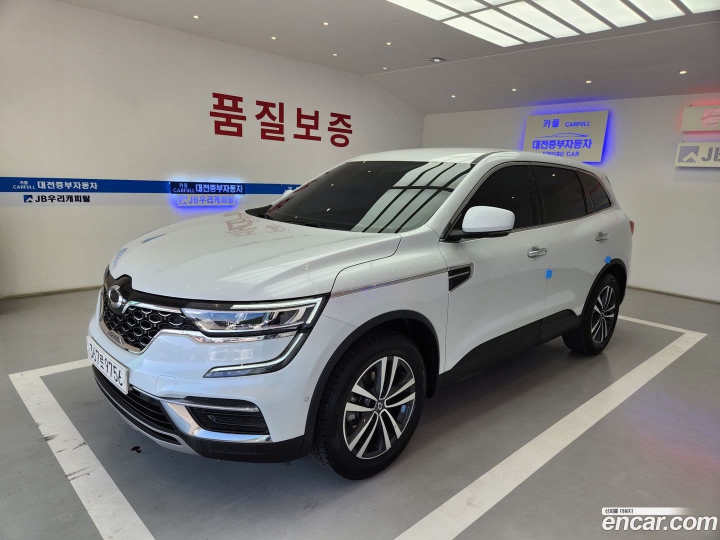 Main__Slider__Photo:QM6 Renault Korea 2021.3-0
