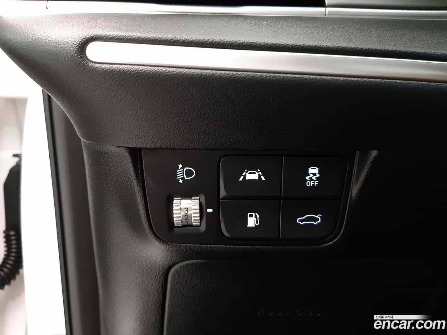 Grandeur Hyundai 2021.9-OPTION-018