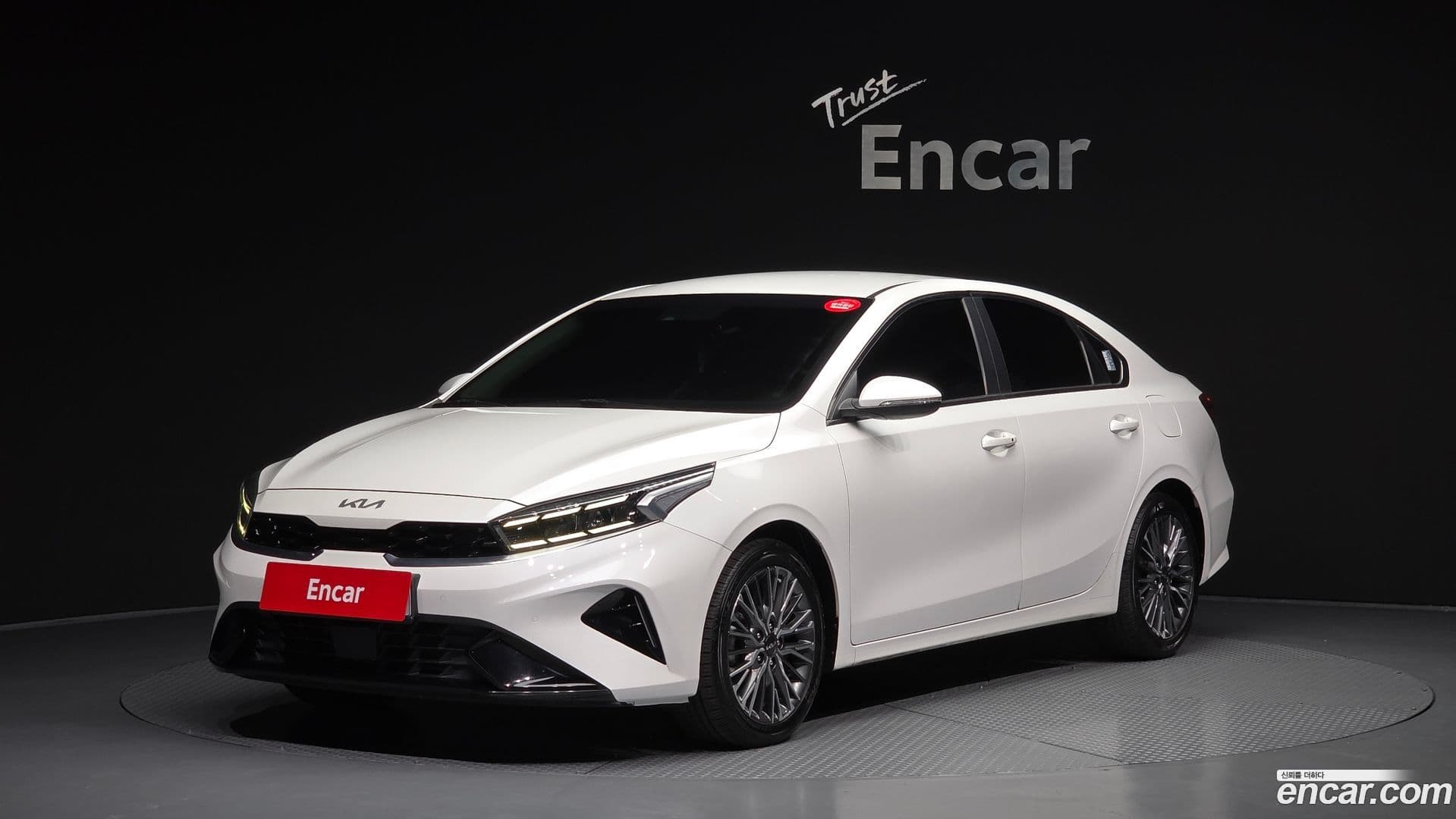 Main__Slider__Photo:K3 Kia 2022.4-0