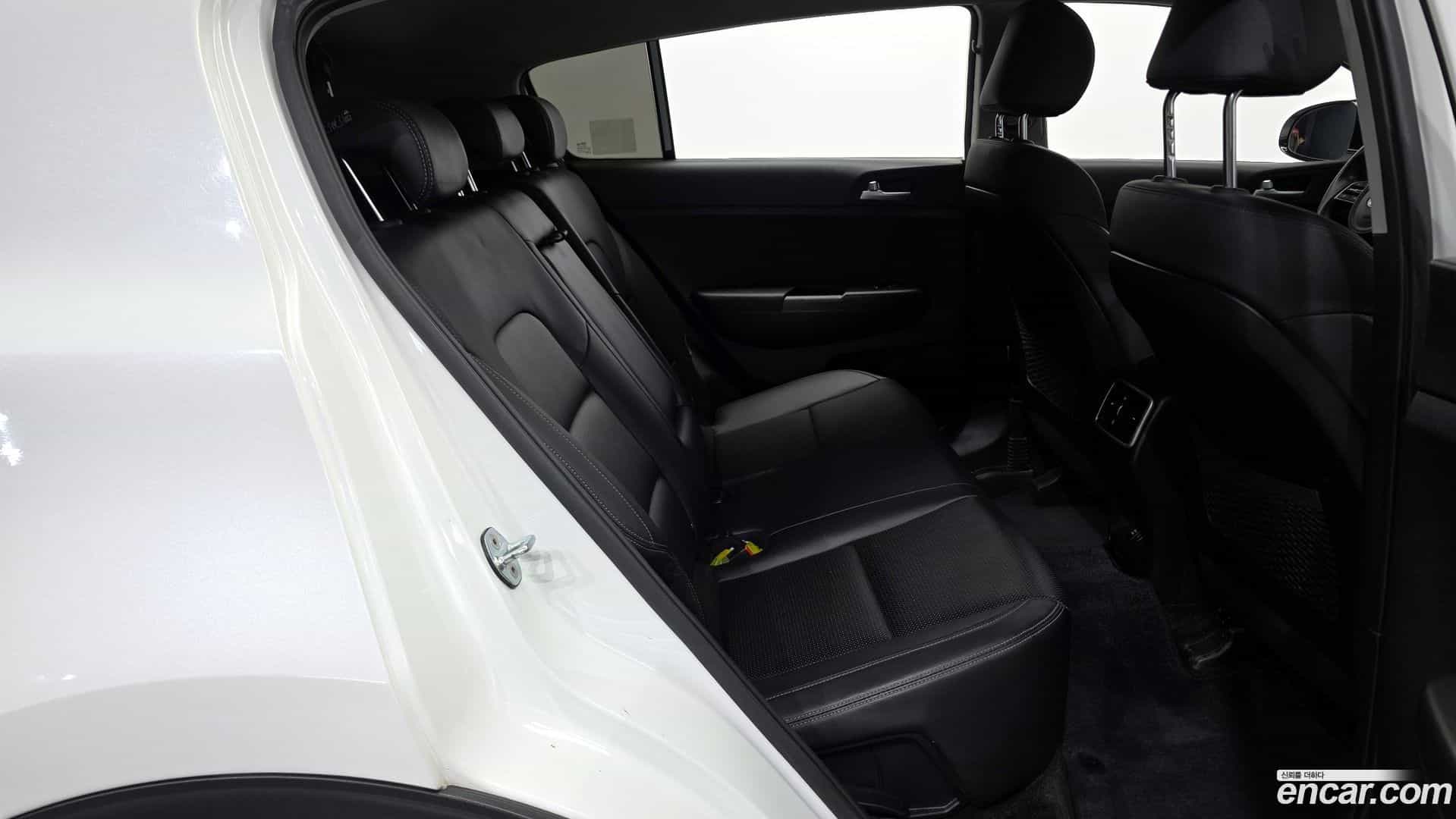 Sportage Kia 2021.6-OPTION-016