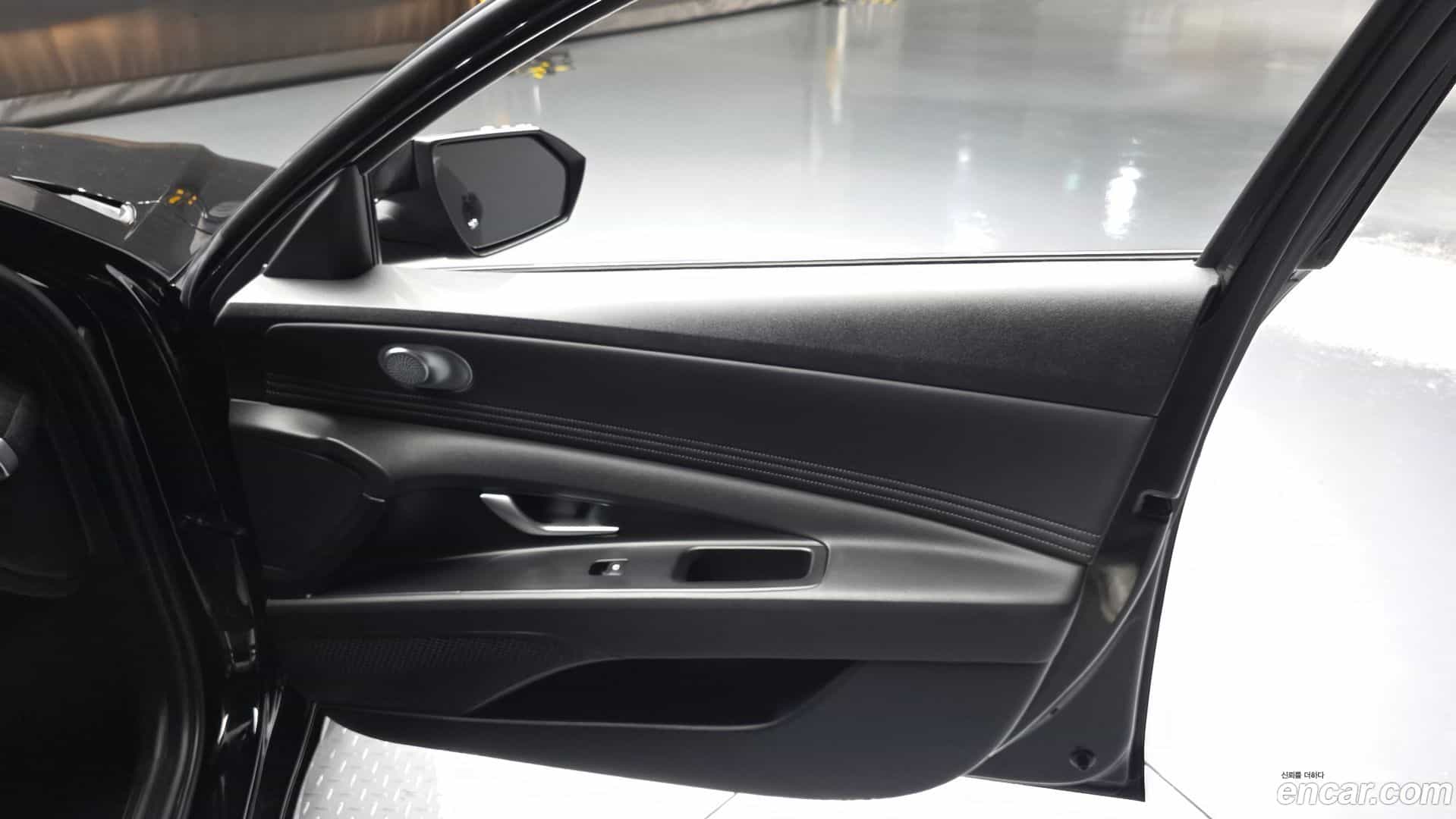 AVANTE Hyundai 2021.6-INNER-034