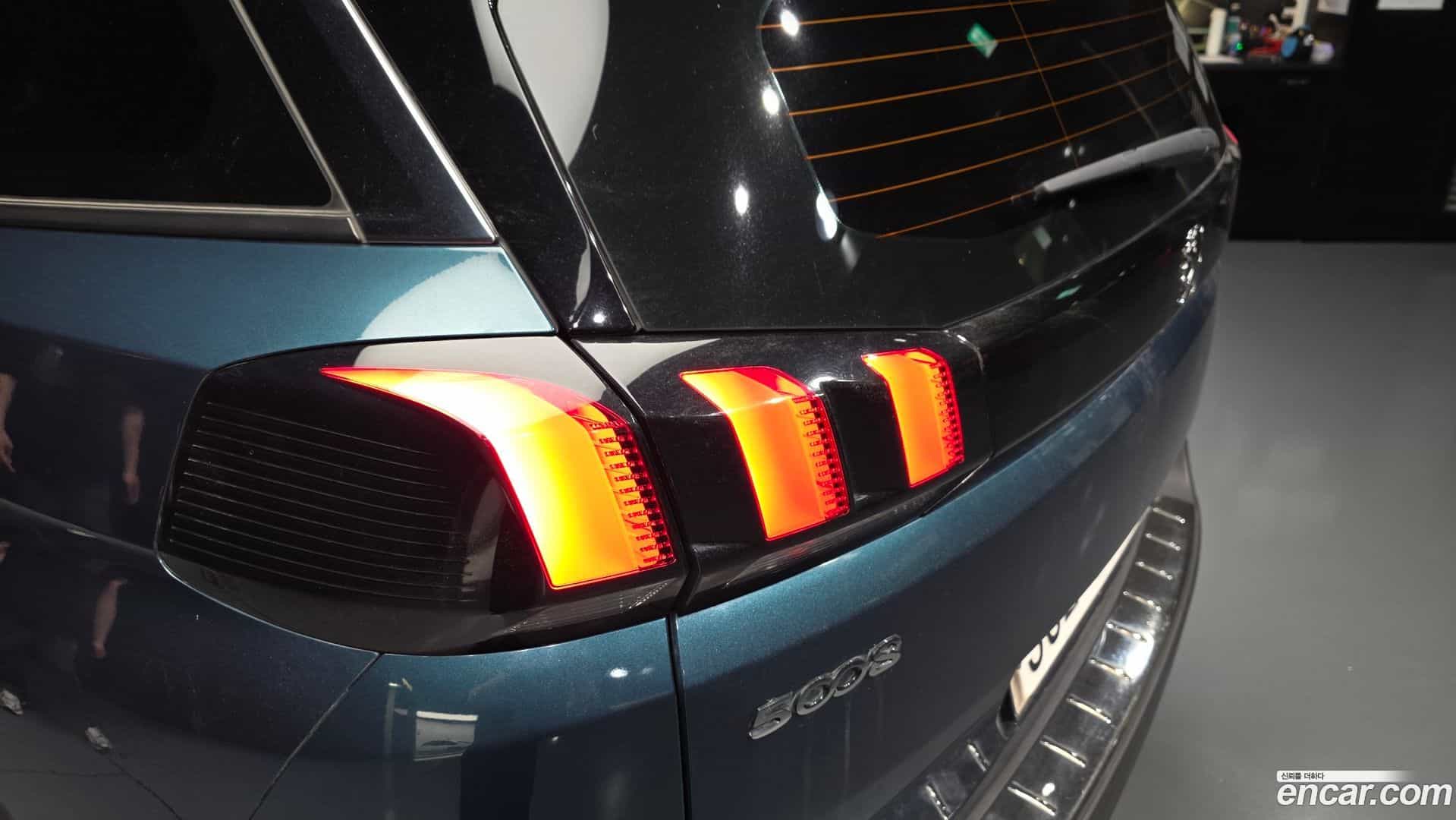 5008 Peugeot 2018.8-OUTER-033