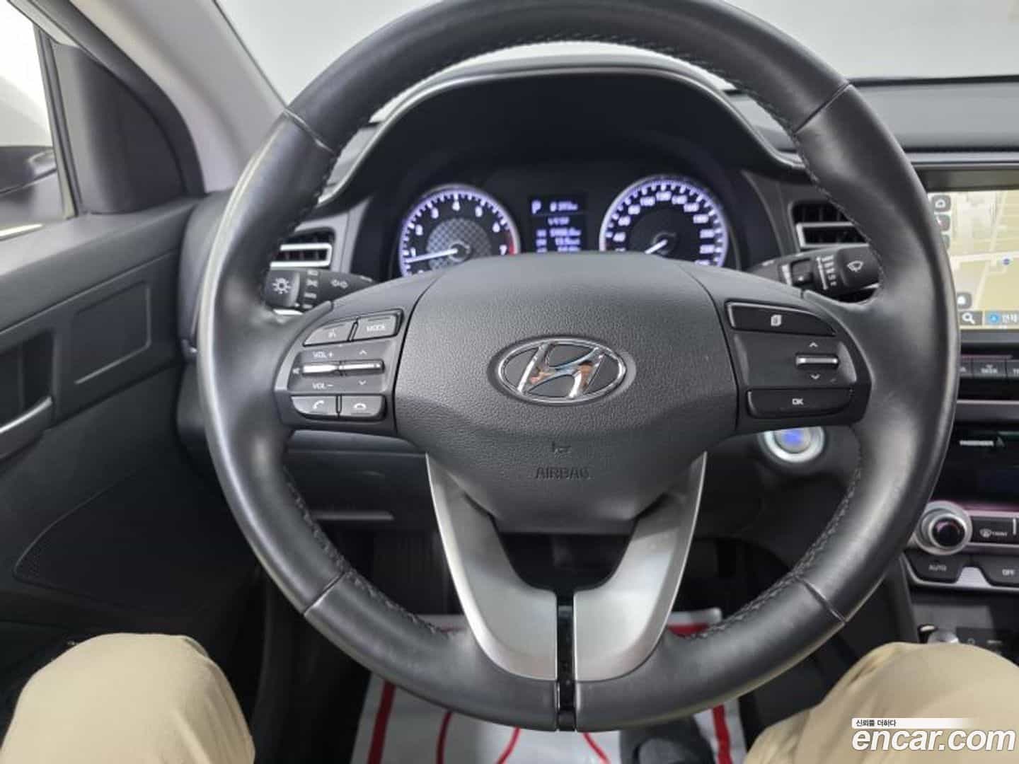 AVANTE Hyundai 2020.2-OPTION-016