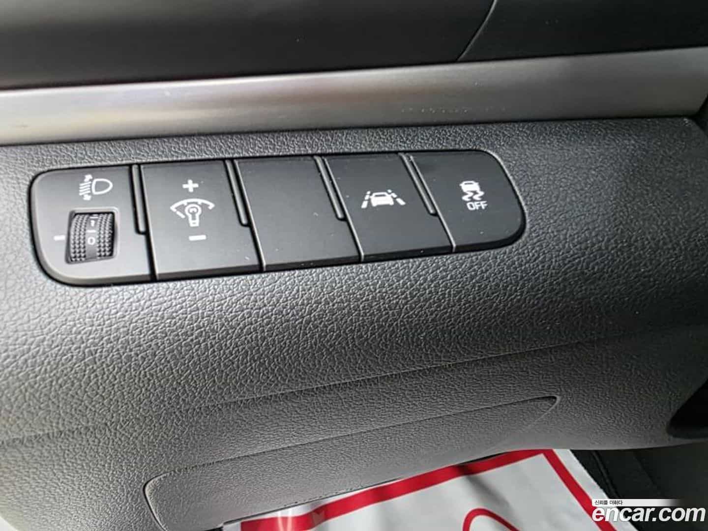 AVANTE Hyundai 2020.2-OPTION-022